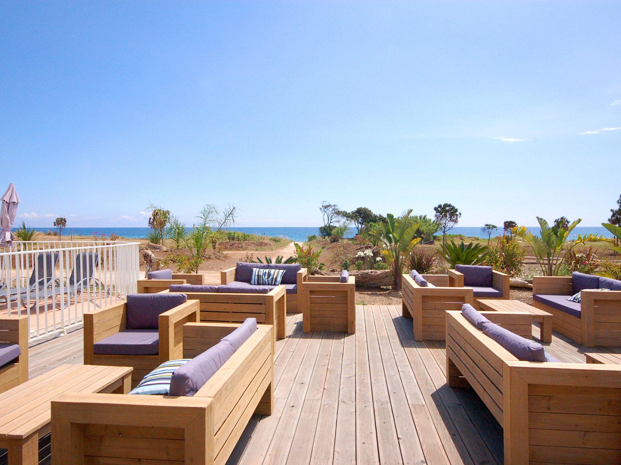 Photo 12 - Appartement de 2 chambres à Poggio-Mezzana avec piscine et vues à la mer