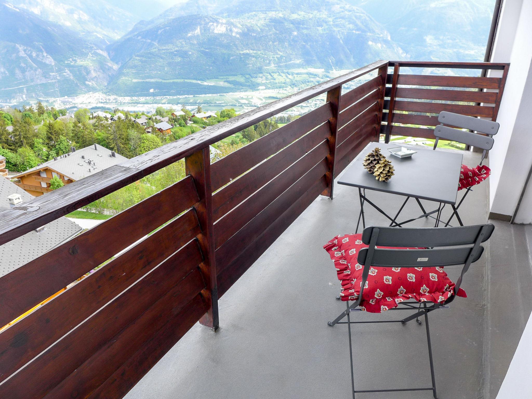 Photo 22 - 2 bedroom Apartment in Crans-Montana with mountain view