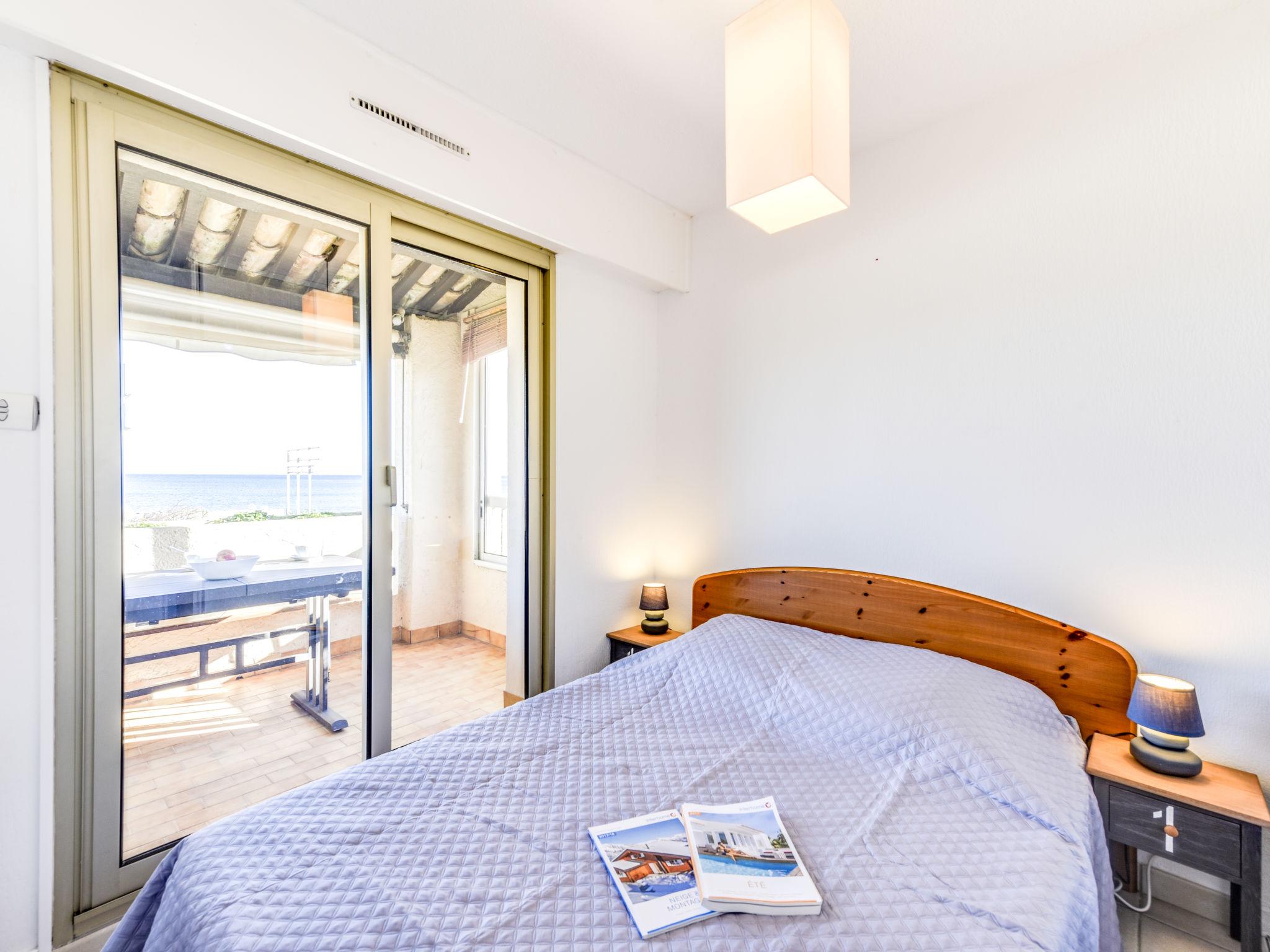 Foto 10 - Apartamento de 2 quartos em Cavalaire-sur-Mer com terraço e vistas do mar