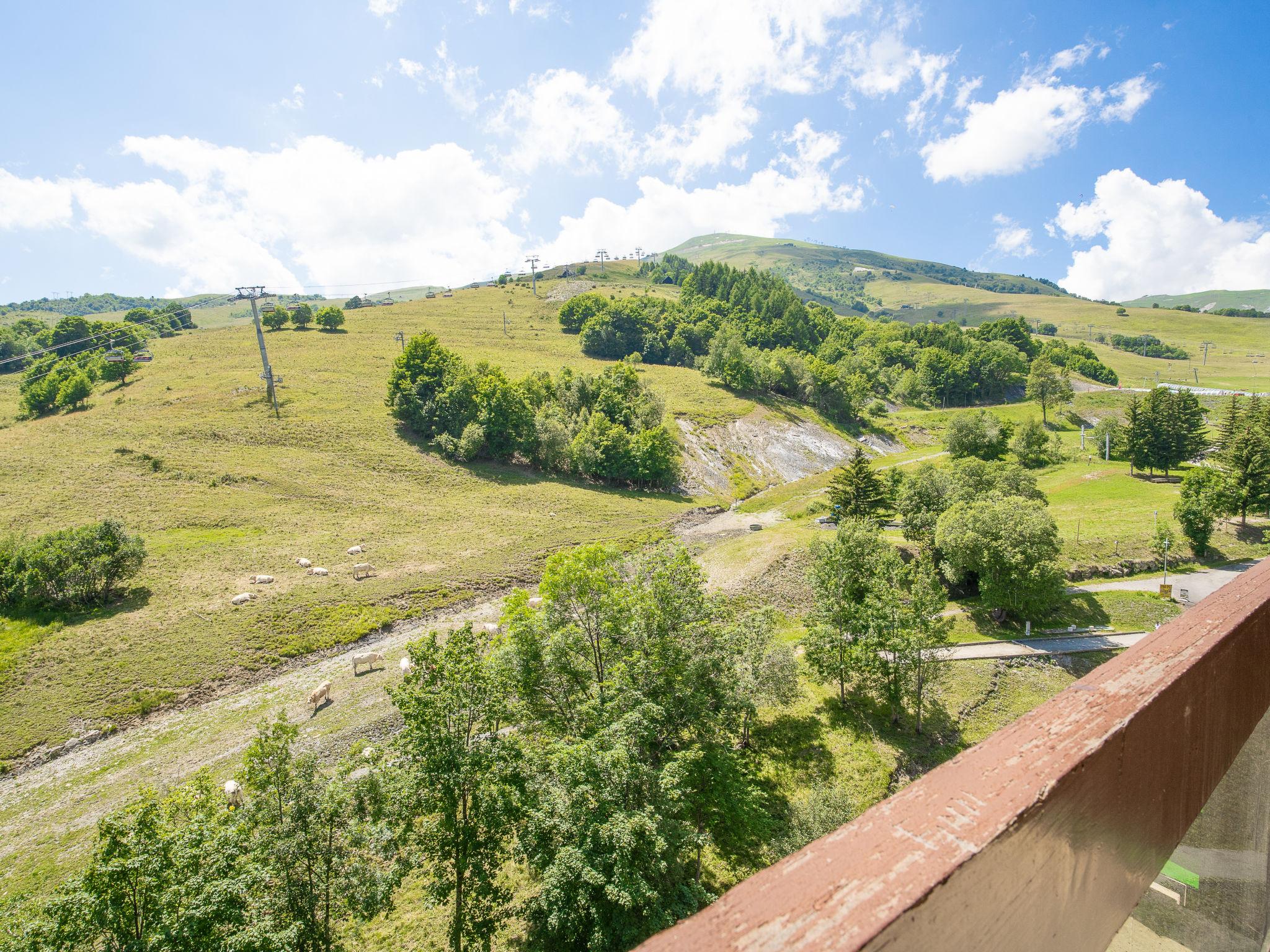 Photo 18 - 1 bedroom Apartment in Villarembert with swimming pool and mountain view