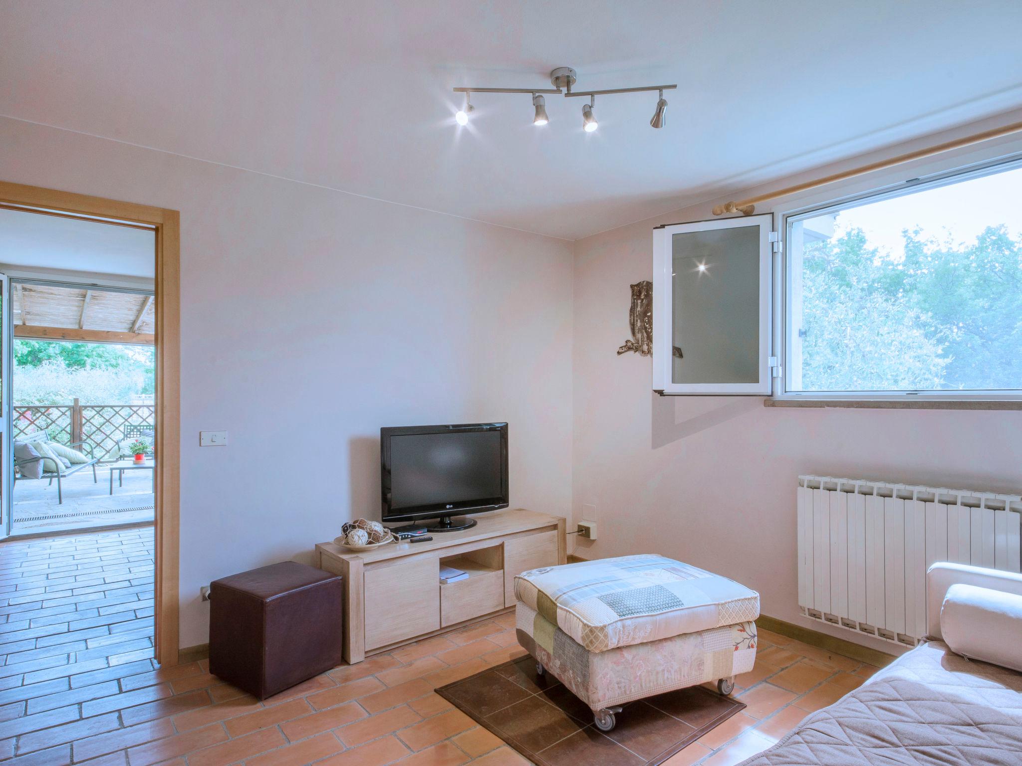 Foto 4 - Apartamento de 2 habitaciones en Montaione con piscina y jardín