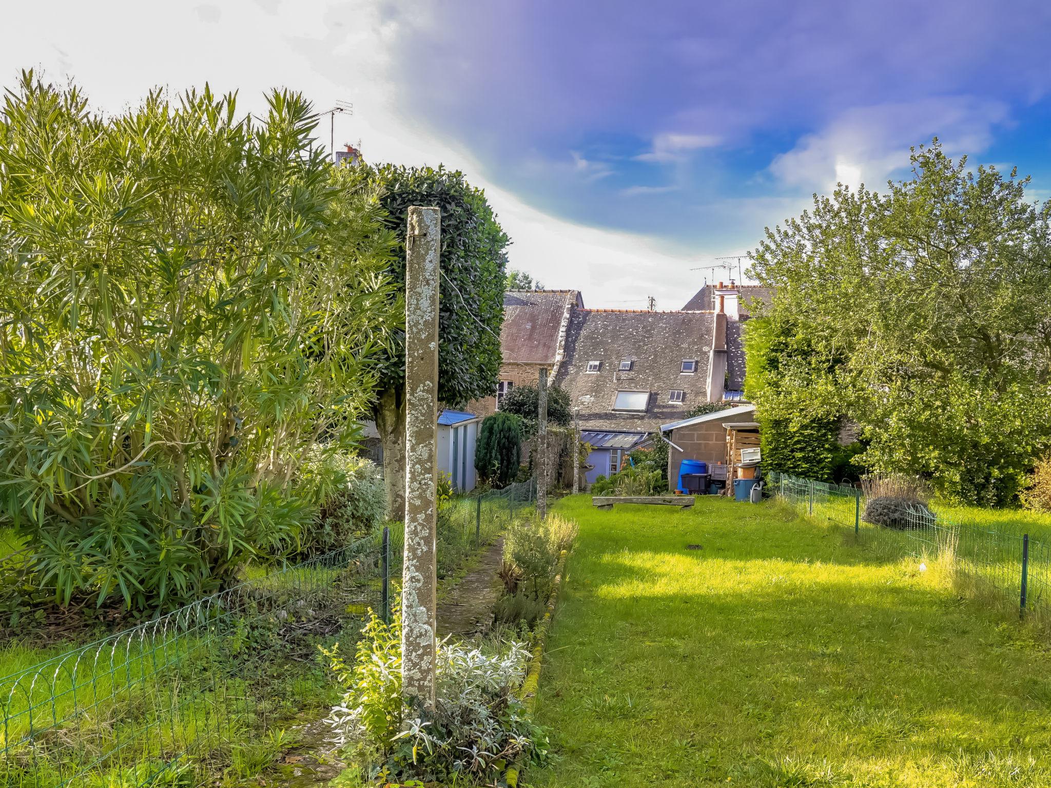 Photo 9 - 2 bedroom House in Cancale with garden