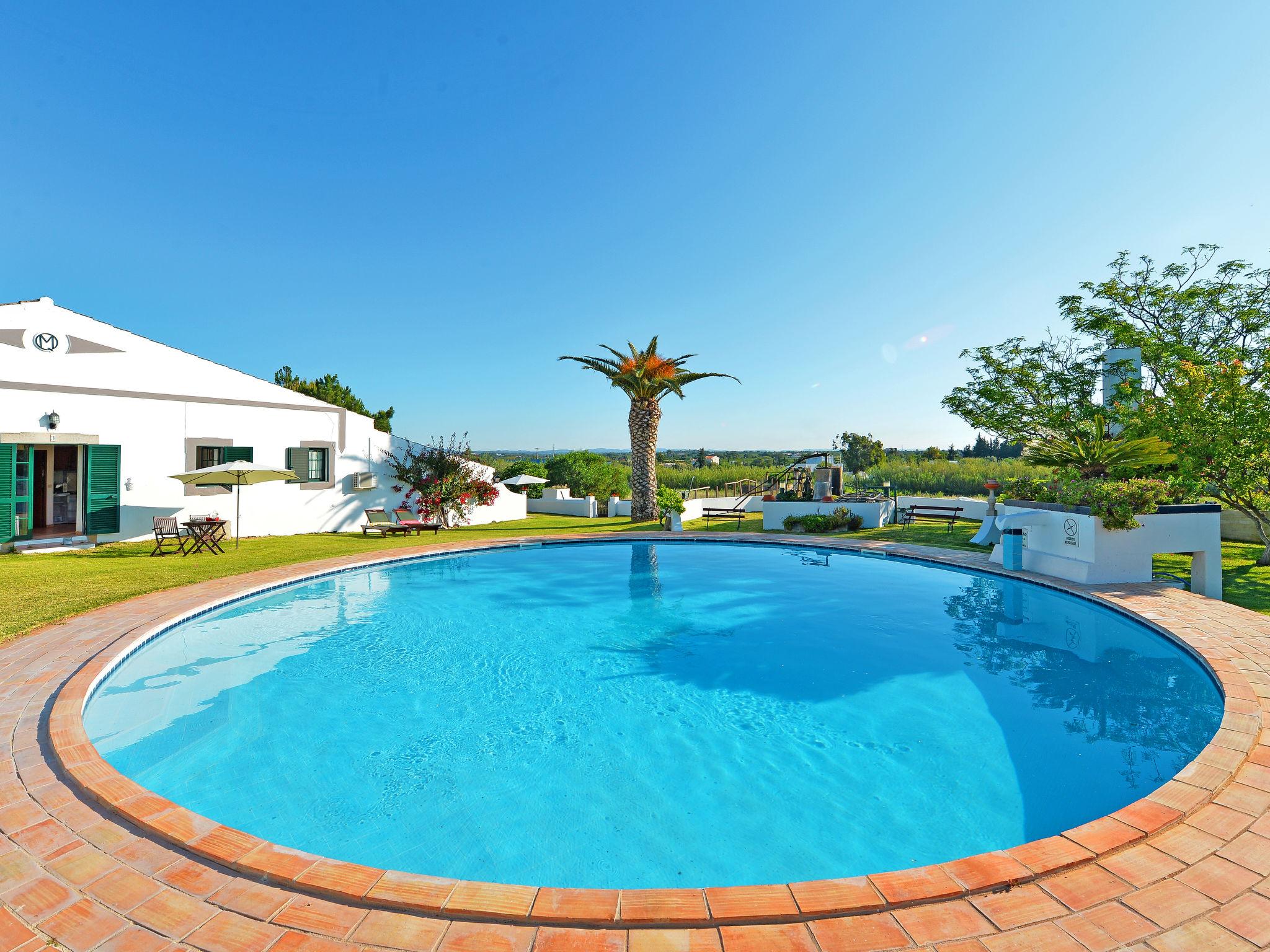 Foto 1 - Haus mit 1 Schlafzimmer in Olhão mit schwimmbad und blick aufs meer