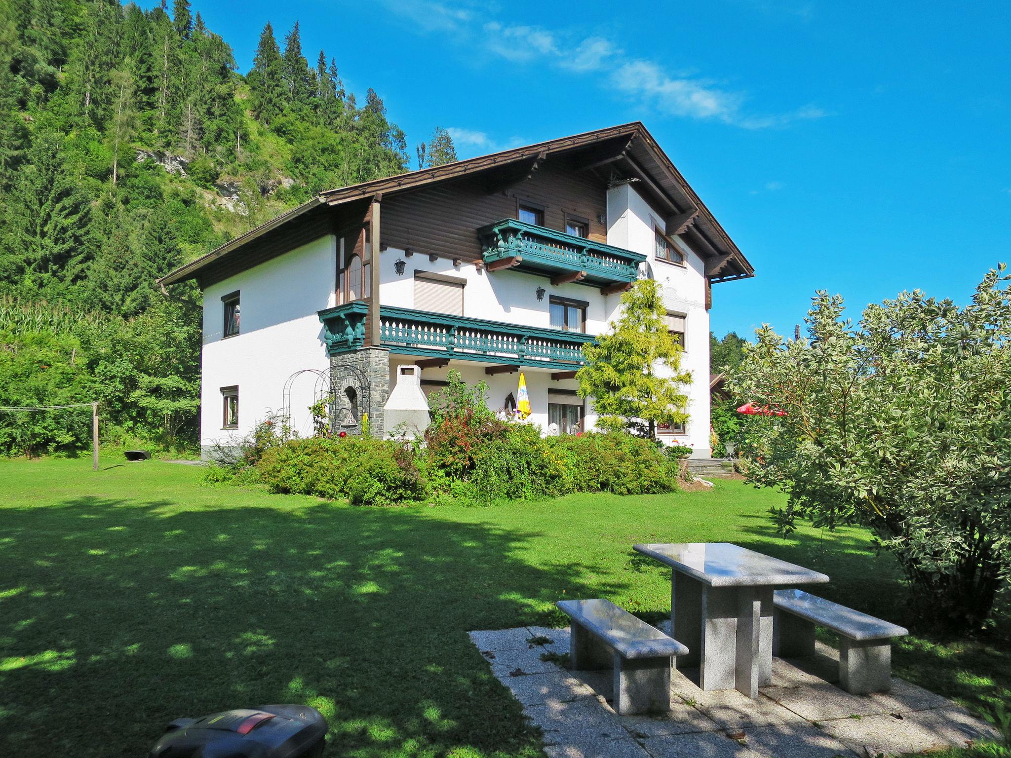 Foto 1 - Apartamento de 1 habitación en Sankt Urban con jardín y vistas a la montaña