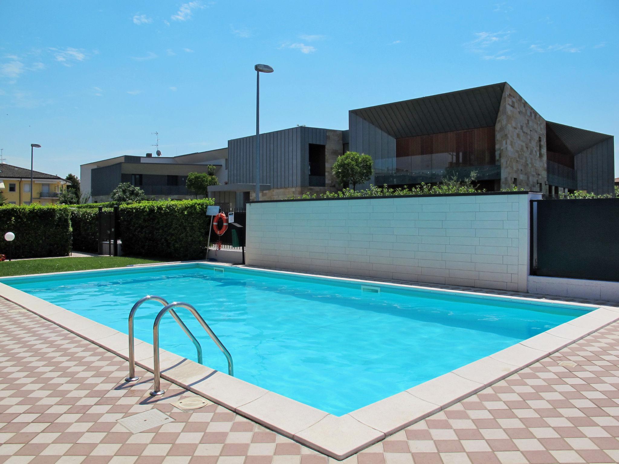 Photo 17 - Appartement de 1 chambre à Sirmione avec piscine et jardin