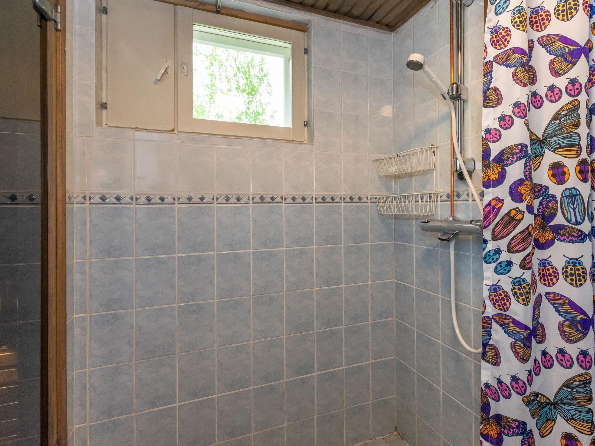 Foto 16 - Casa de 2 quartos em Rautalampi com sauna