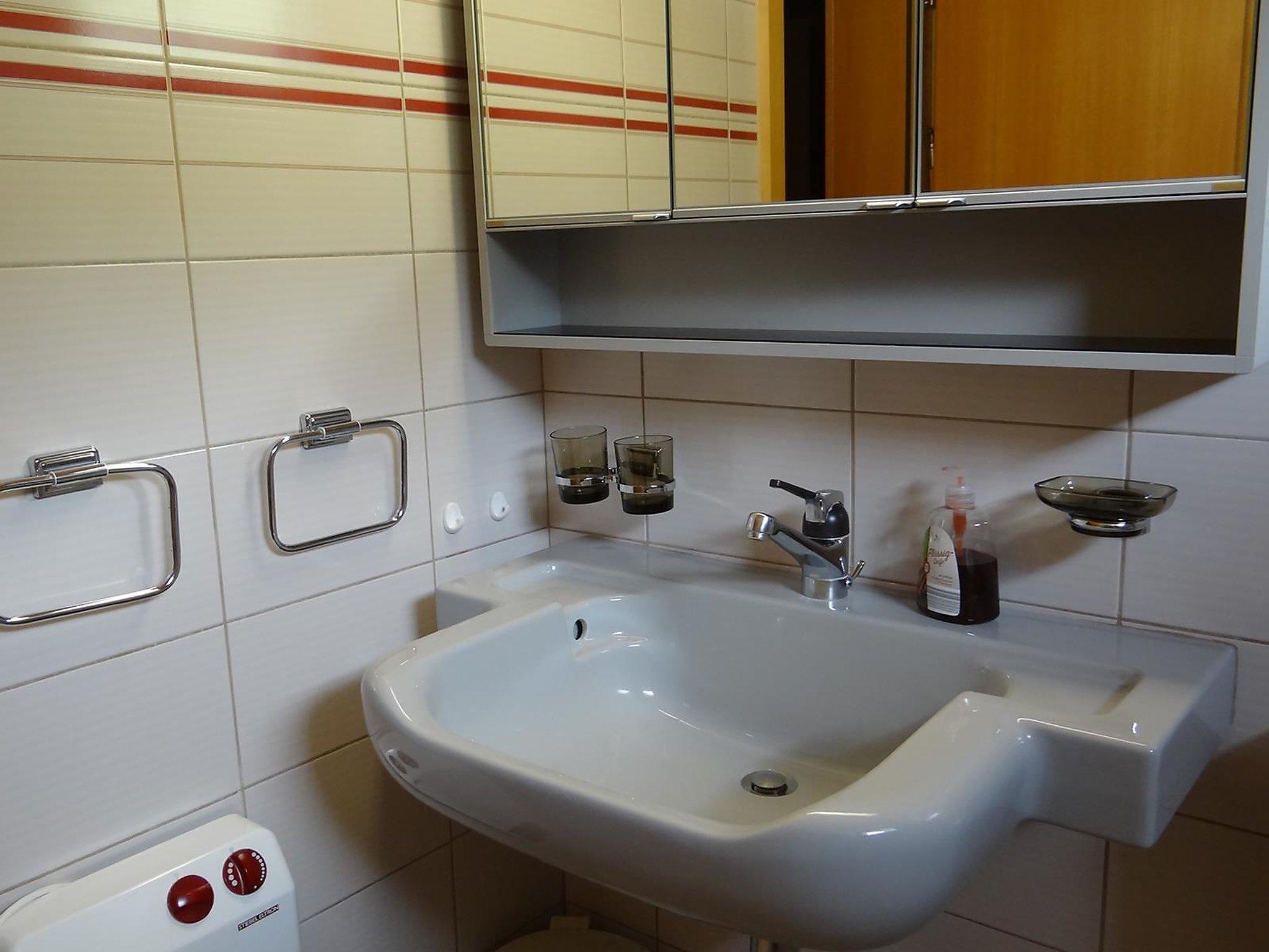 Foto 12 - Appartamento con 2 camere da letto a Engelberg