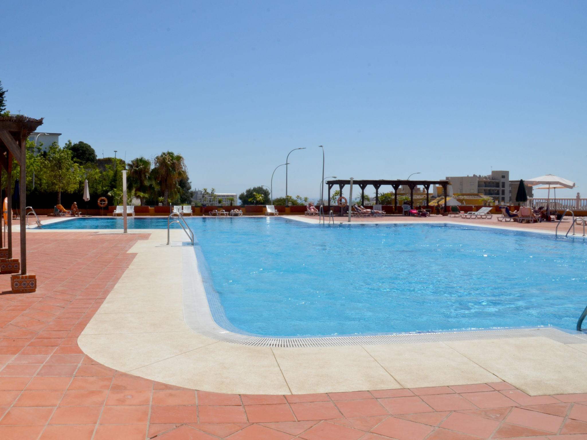 Foto 25 - Apartamento de 1 habitación en Torremolinos con piscina y vistas al mar