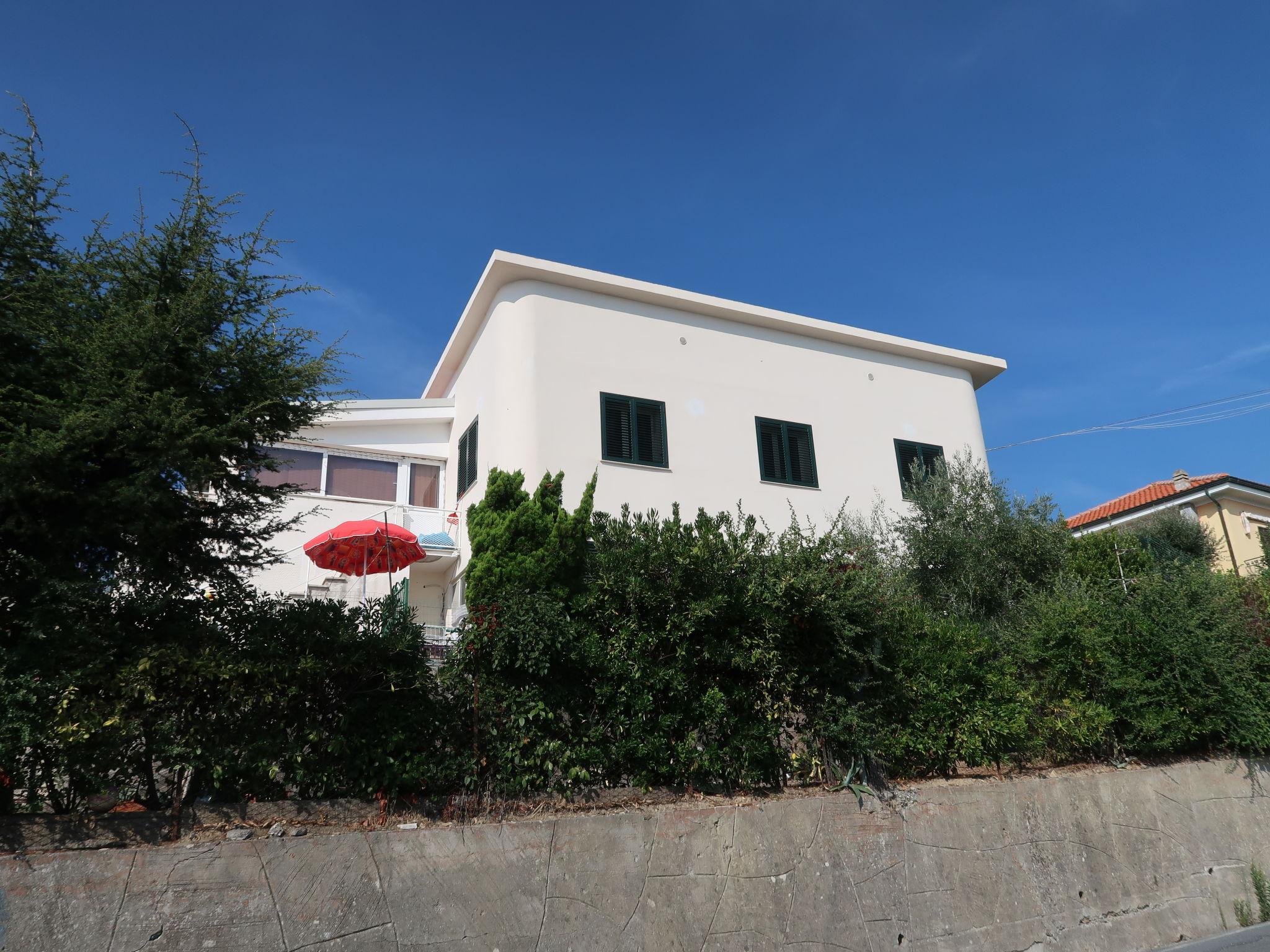 Foto 16 - Apartamento de 1 habitación en Sanremo con terraza y vistas al mar
