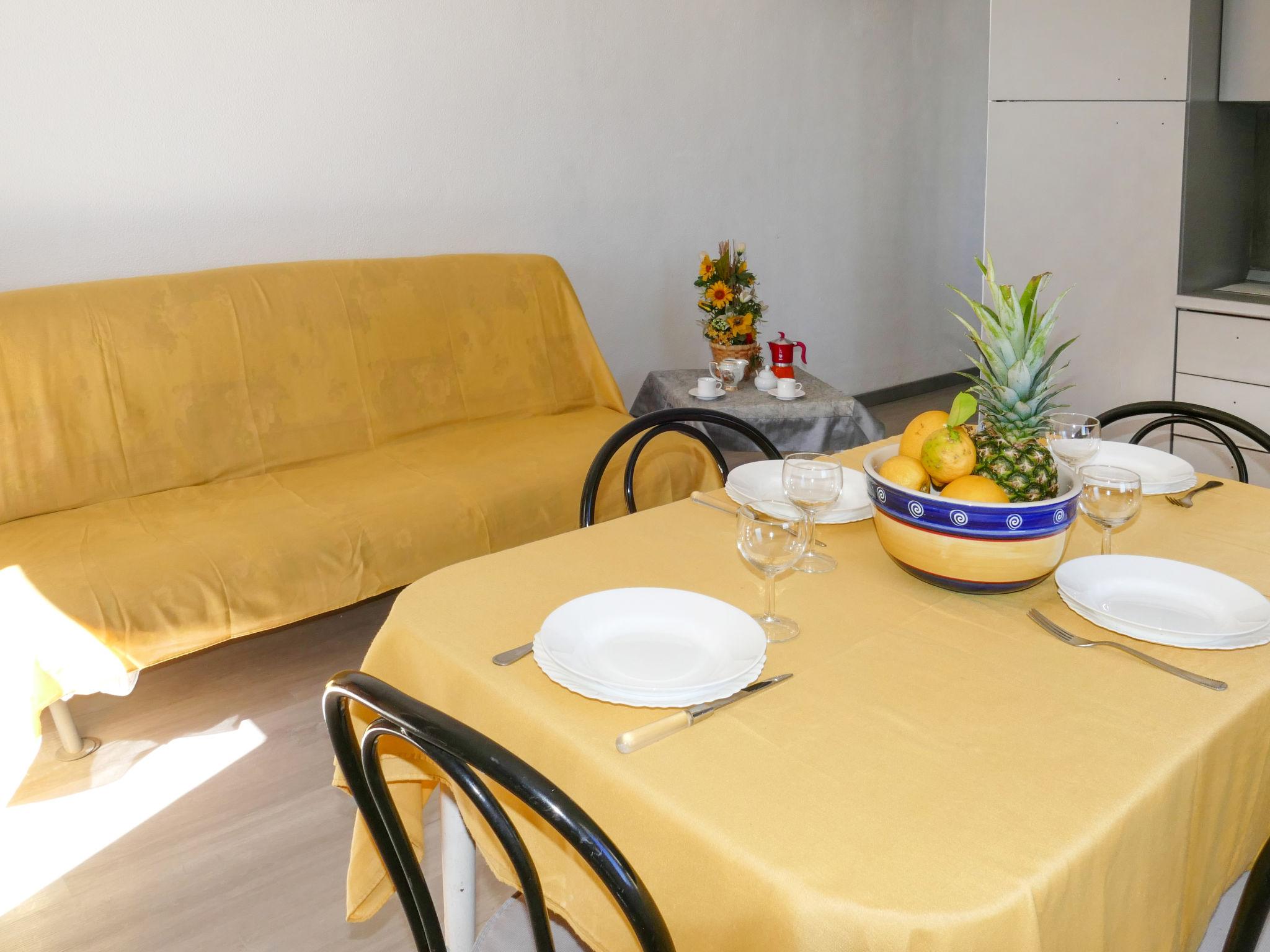 Photo 7 - 1 bedroom Apartment in Sanremo with garden and terrace