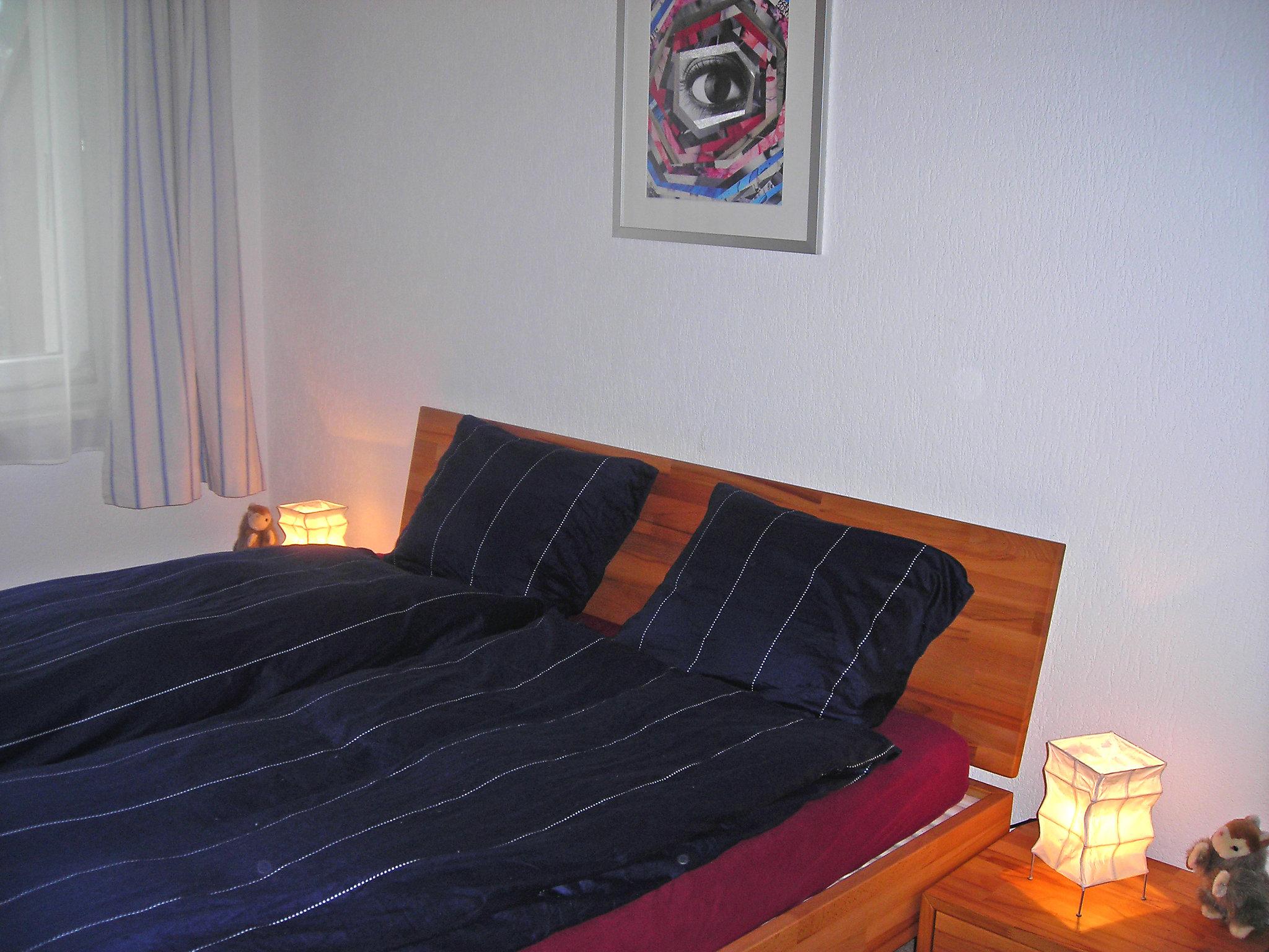 Foto 6 - Apartment mit 1 Schlafzimmer in Grindelwald mit terrasse und blick auf die berge