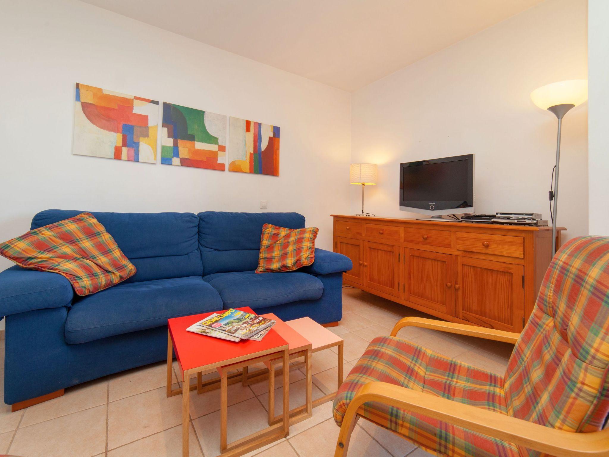 Photo 8 - 3 bedroom Apartment in l'Escala with swimming pool and garden