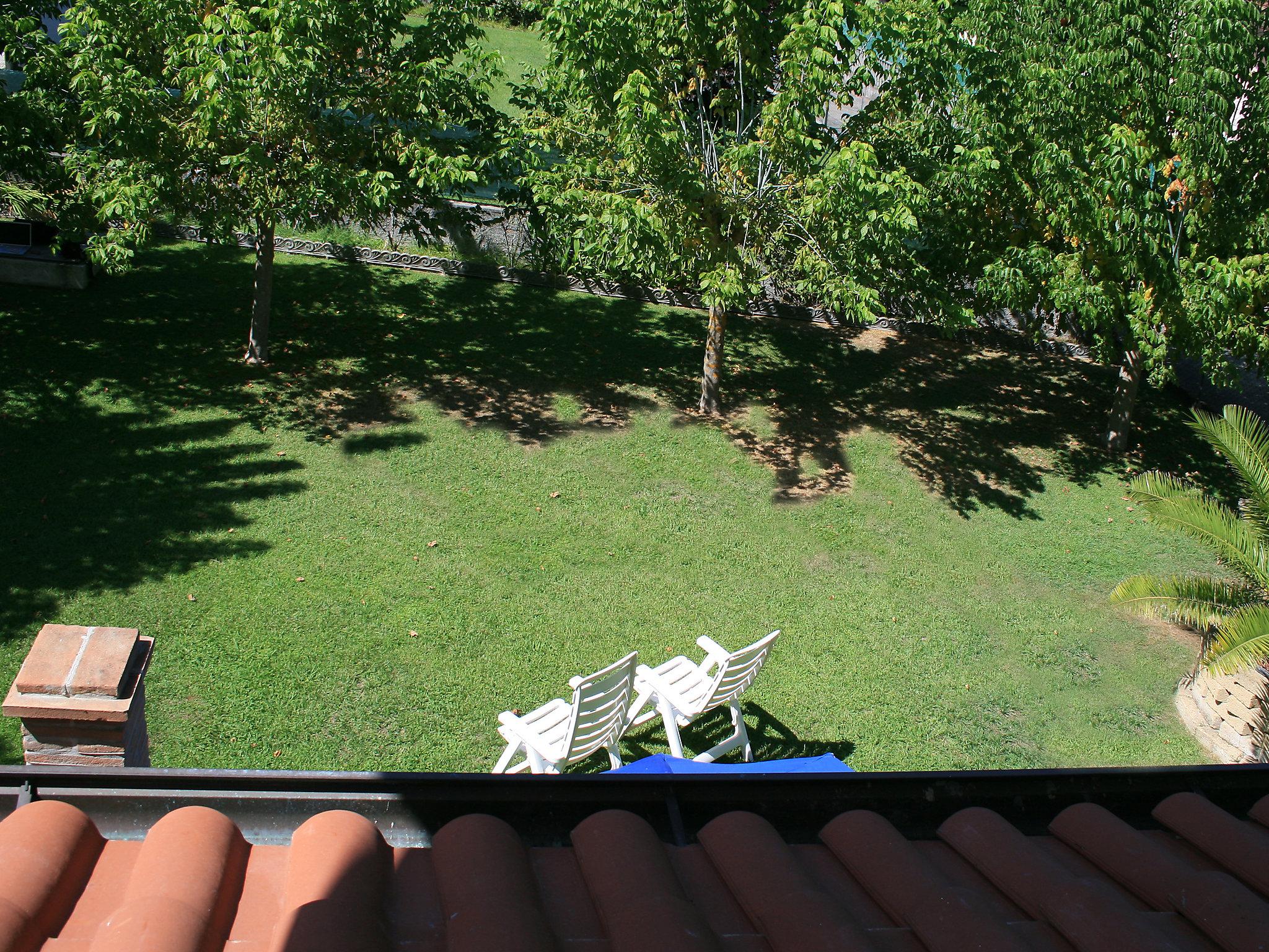 Foto 5 - Haus mit 2 Schlafzimmern in Forte dei Marmi mit garten und blick aufs meer