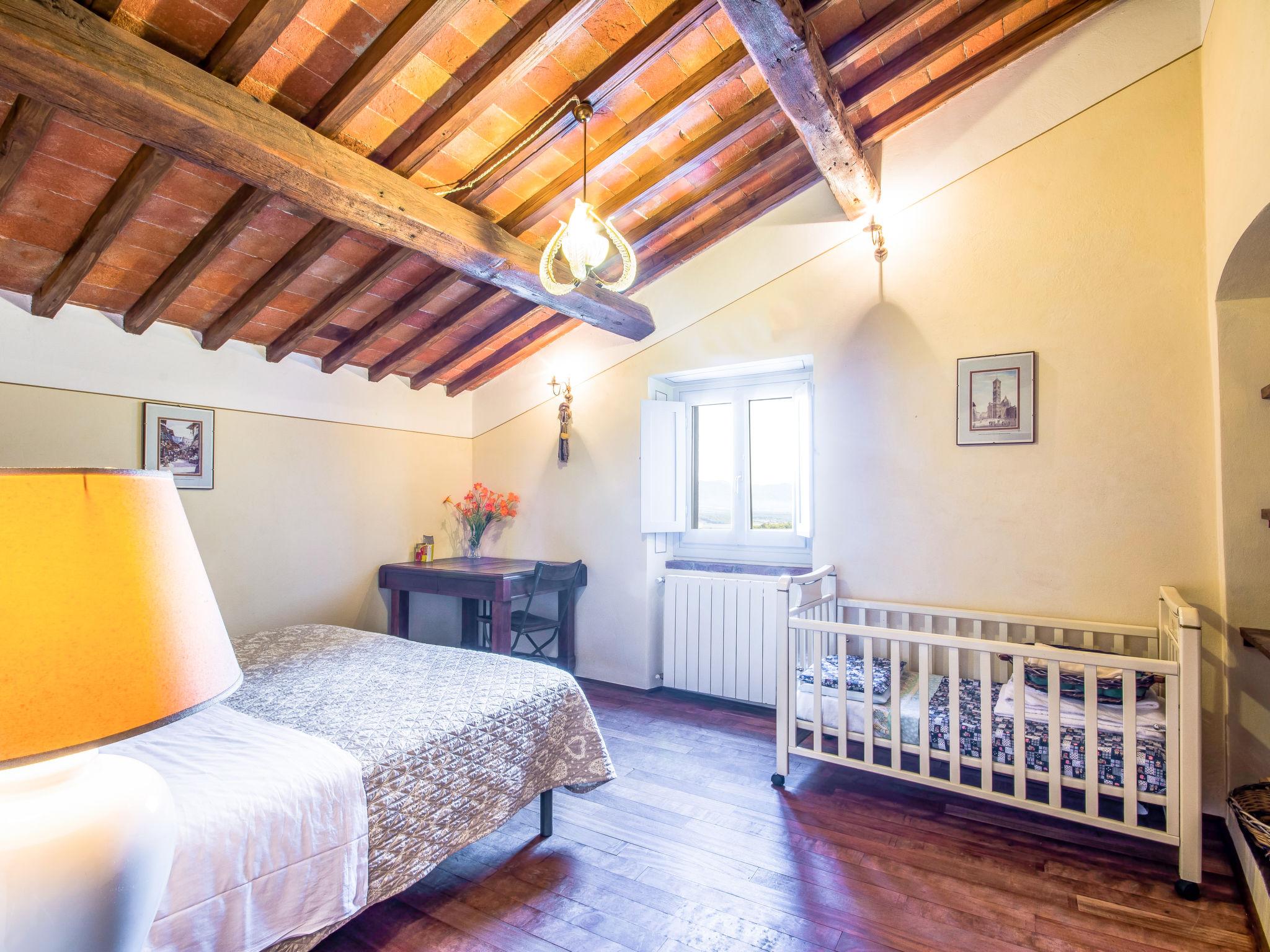 Foto 26 - Haus mit 7 Schlafzimmern in Barberino di Mugello mit privater pool und garten