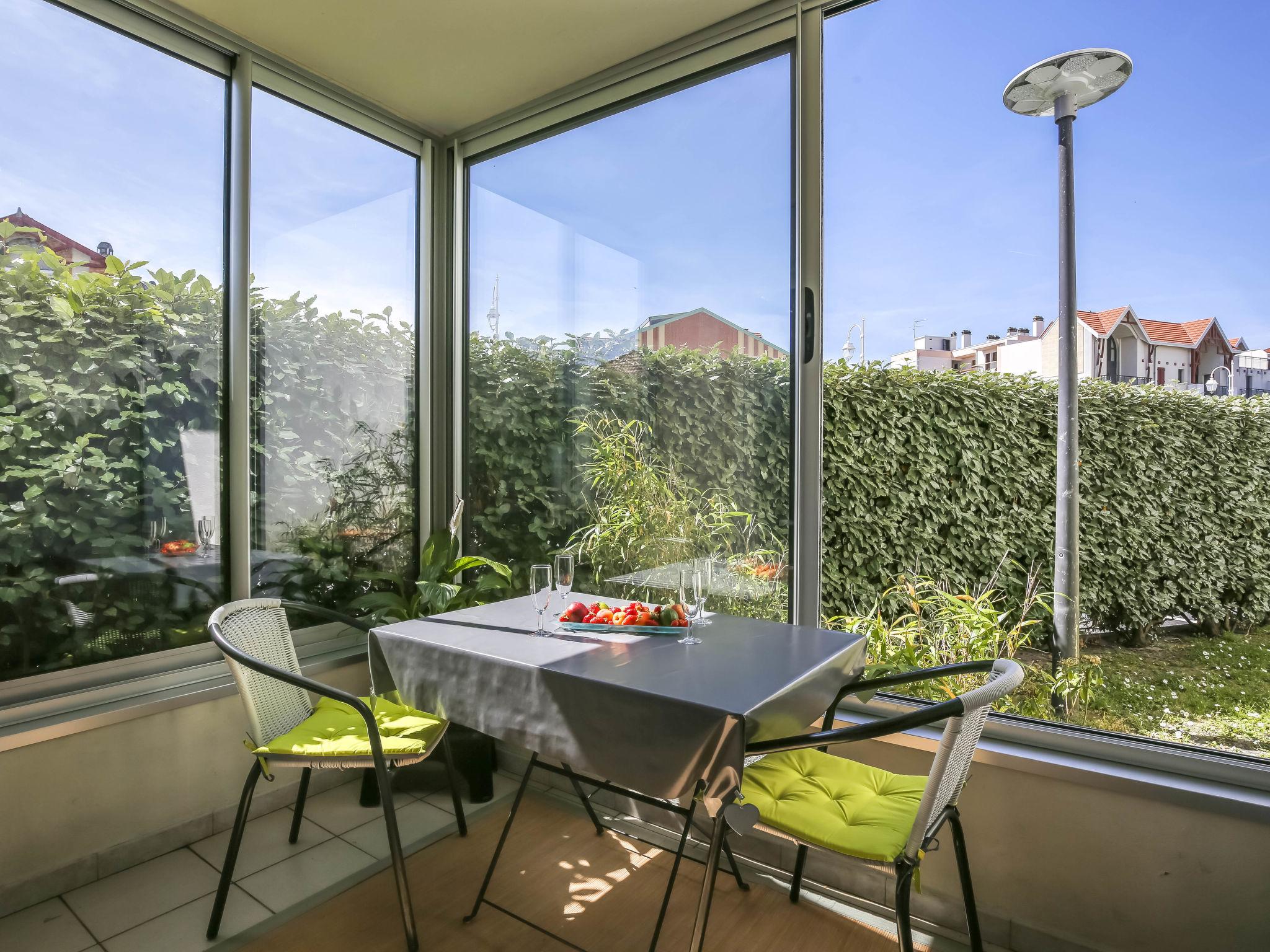 Foto 1 - Apartamento de 1 habitación en Arcachon con piscina y terraza