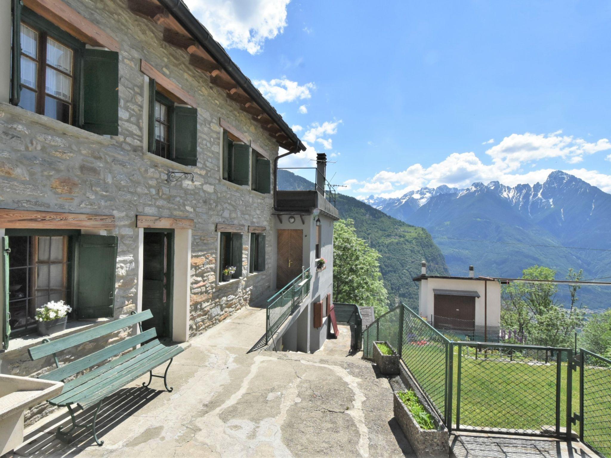 Foto 1 - Casa de 4 quartos em San Giacomo Filippo com vista para a montanha