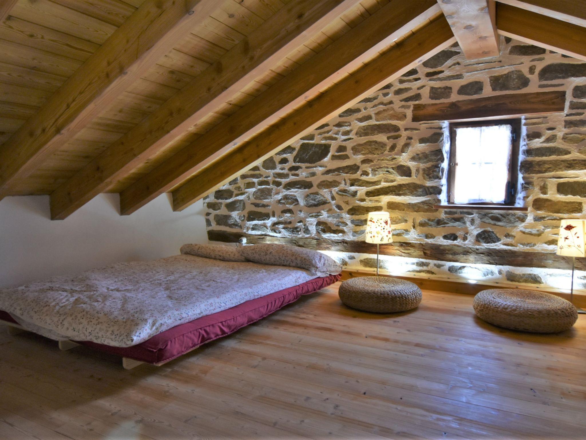 Photo 26 - Maison de 4 chambres à San Giacomo Filippo avec vues sur la montagne