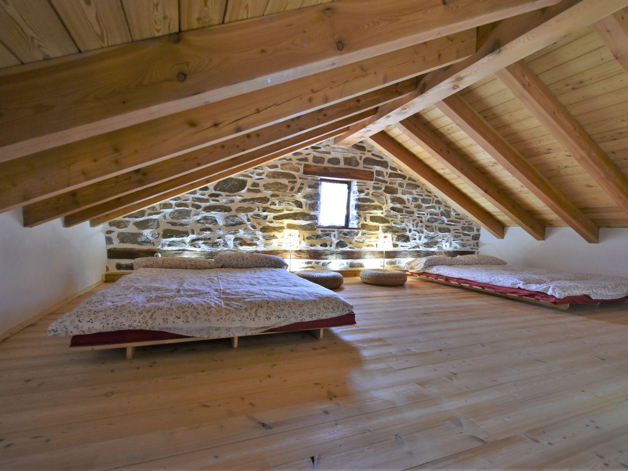 Photo 24 - Maison de 4 chambres à San Giacomo Filippo avec vues sur la montagne