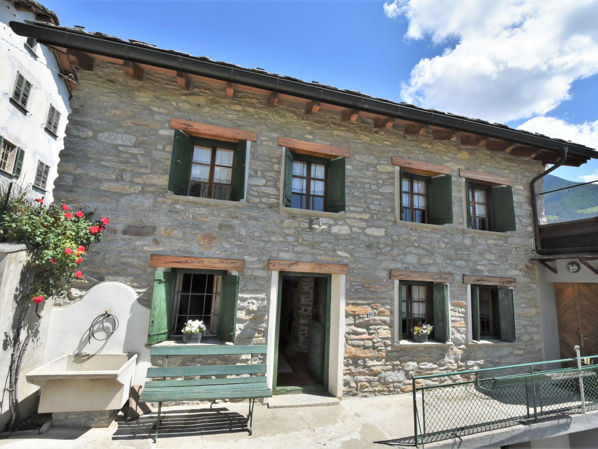 Photo 30 - Maison de 4 chambres à San Giacomo Filippo avec vues sur la montagne