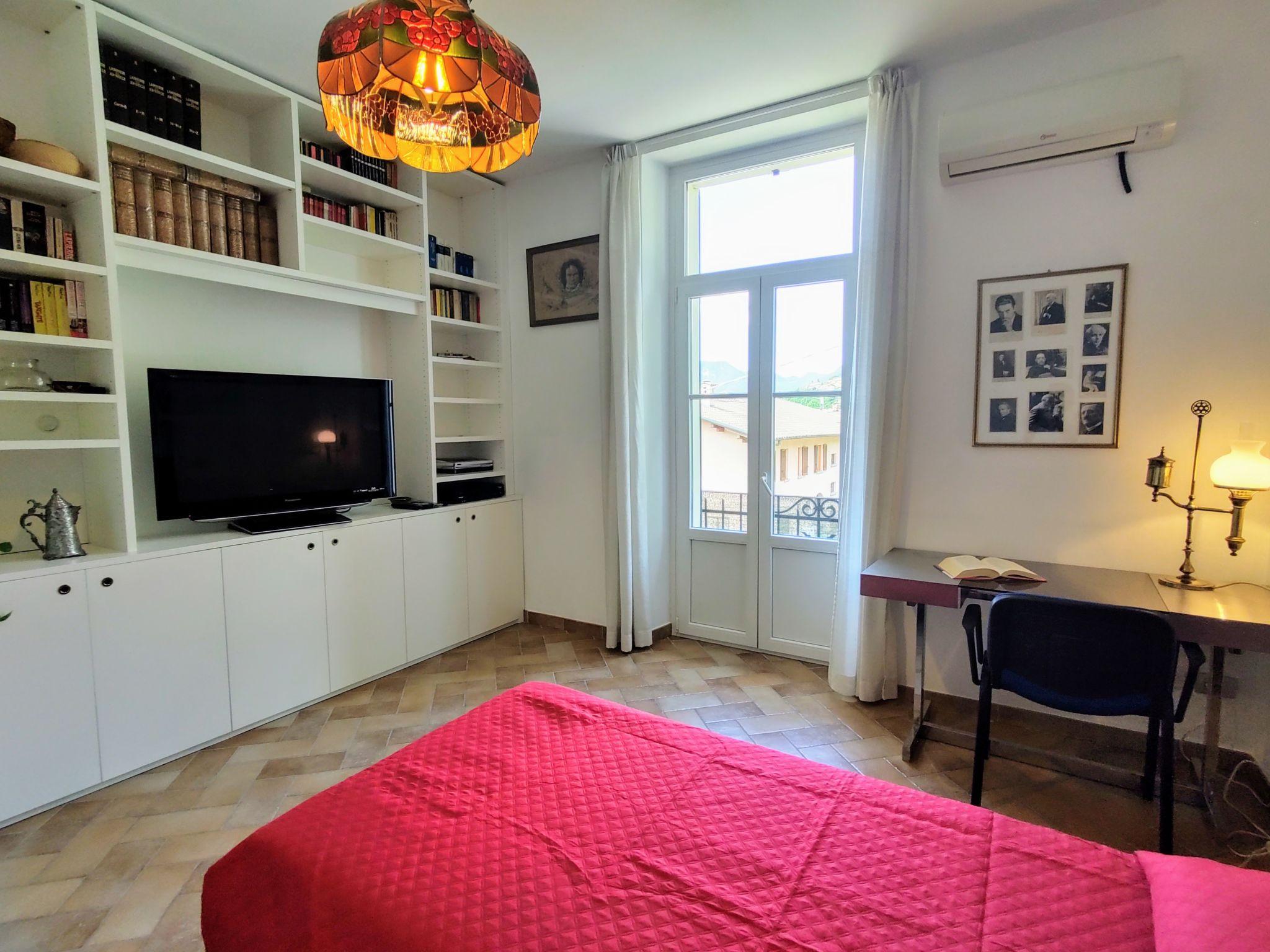 Foto 14 - Apartment mit 2 Schlafzimmern in Tremezzina mit garten und blick auf die berge