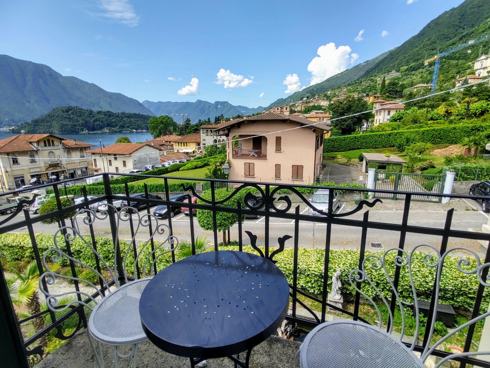 Photo 2 - Appartement de 2 chambres à Tremezzina avec jardin et vues sur la montagne