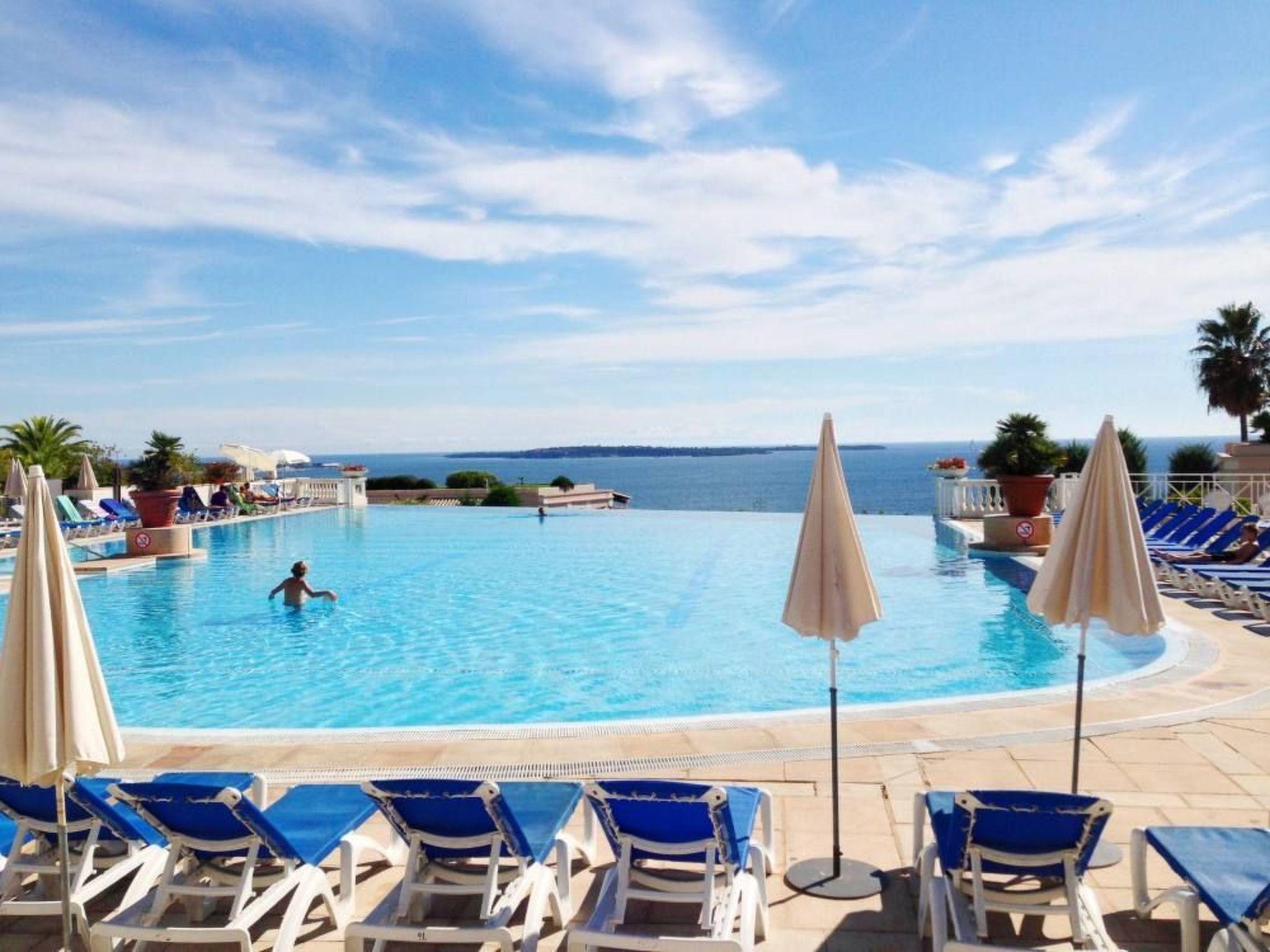 Foto 17 - Appartamento con 2 camere da letto a Cannes con piscina privata e vista mare