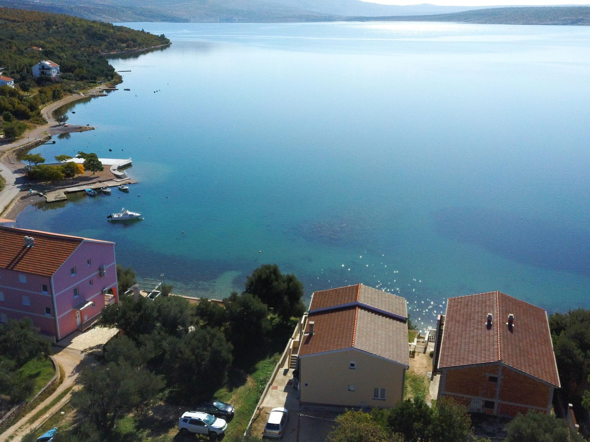 Photo 25 - Maison de 6 chambres à Jasenice avec piscine privée et vues à la mer