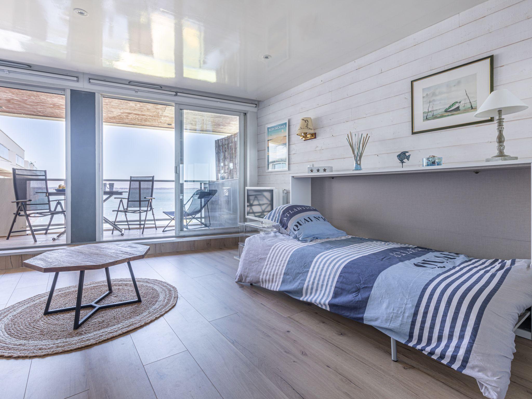 Photo 10 - Apartment in Arcachon with terrace and sea view