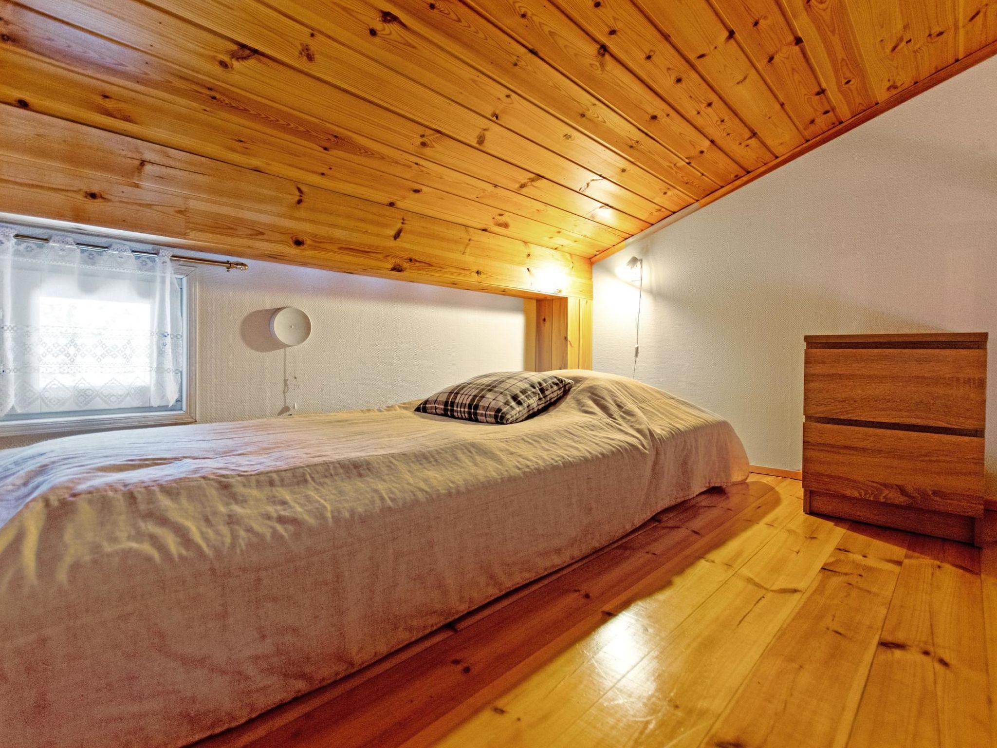 Foto 12 - Casa de 1 quarto em Puolanka com sauna e vista para a montanha