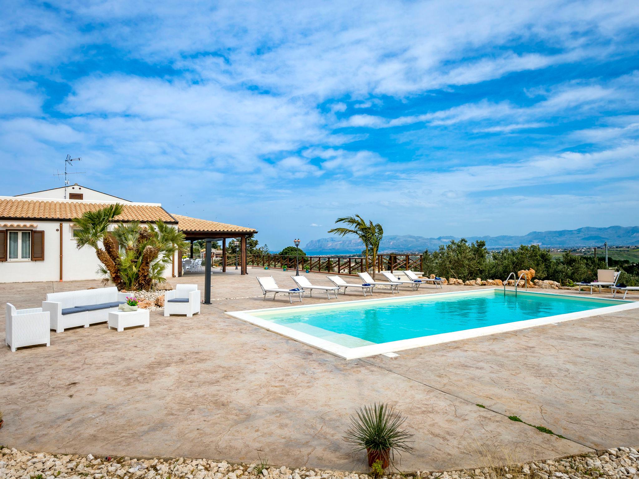 Foto 17 - Haus mit 4 Schlafzimmern in Castellammare del Golfo mit privater pool und blick aufs meer