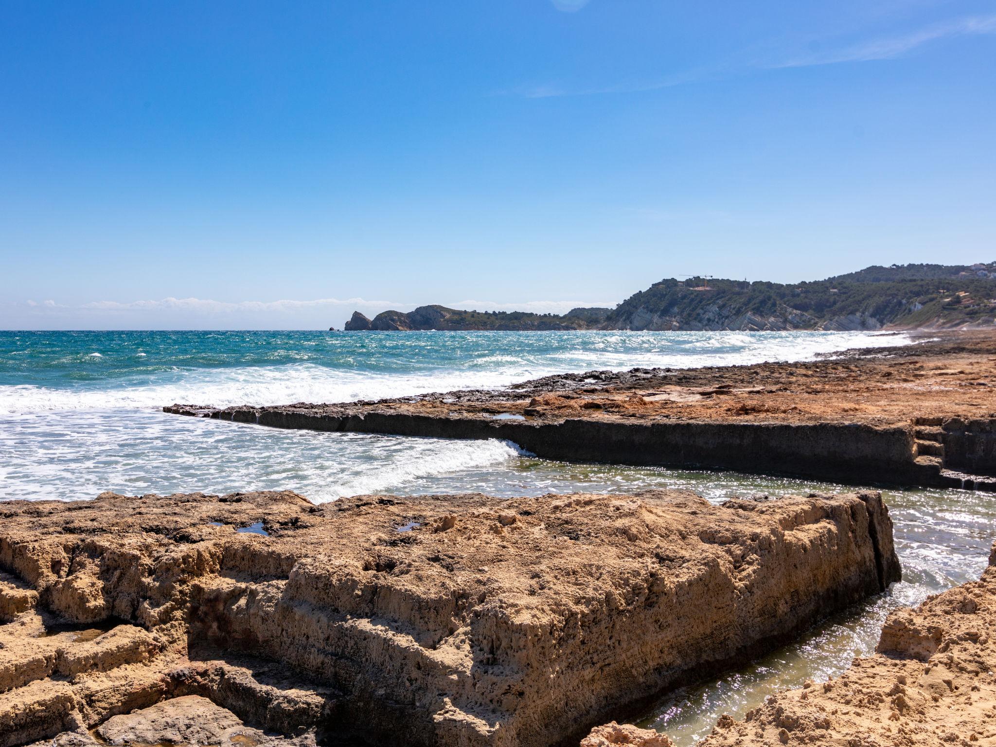 Photo 31 - Maison de 4 chambres à Jávea avec jardin et vues à la mer