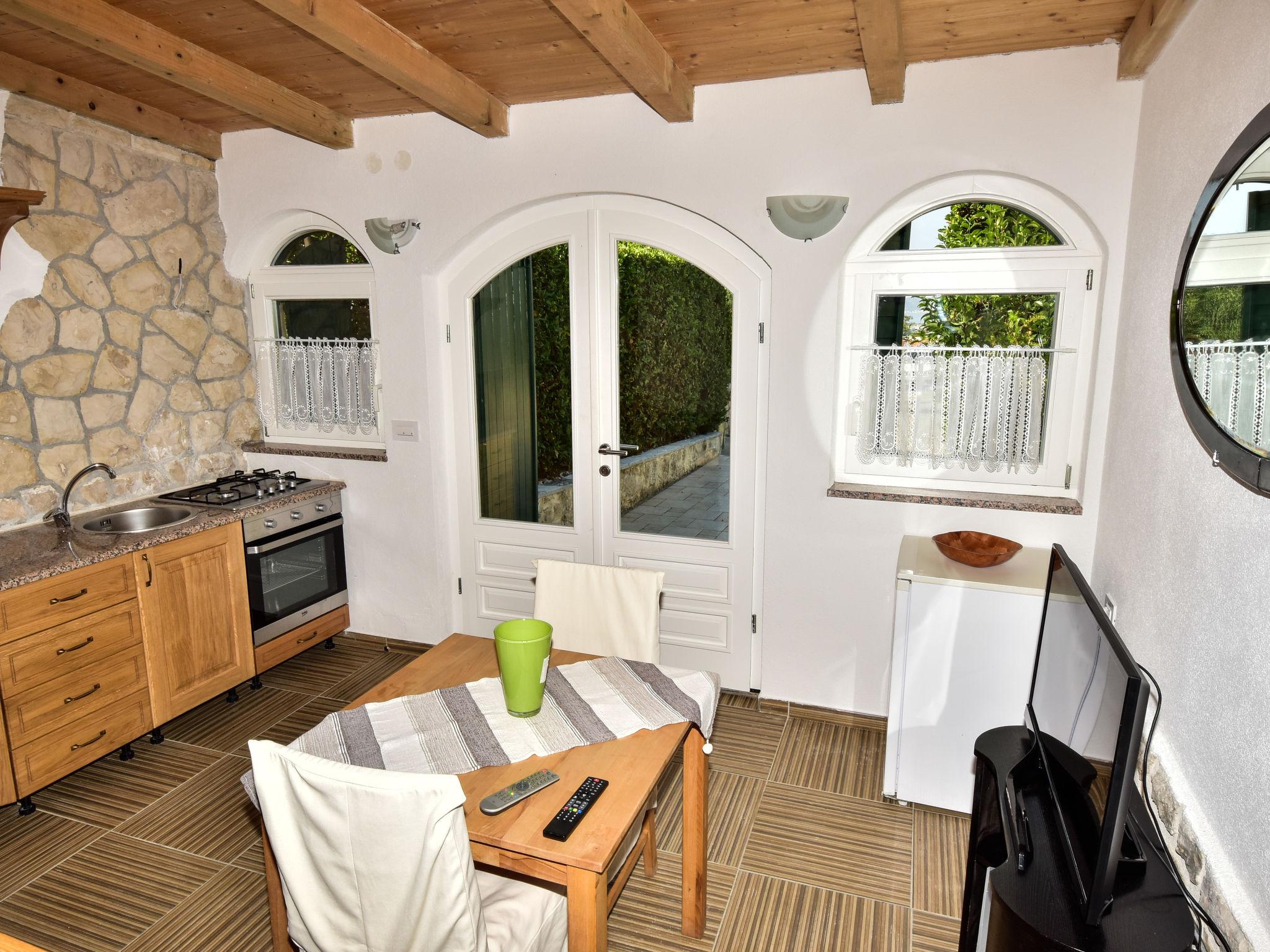 Photo 6 - 2 bedroom House in Zadar with private pool and garden