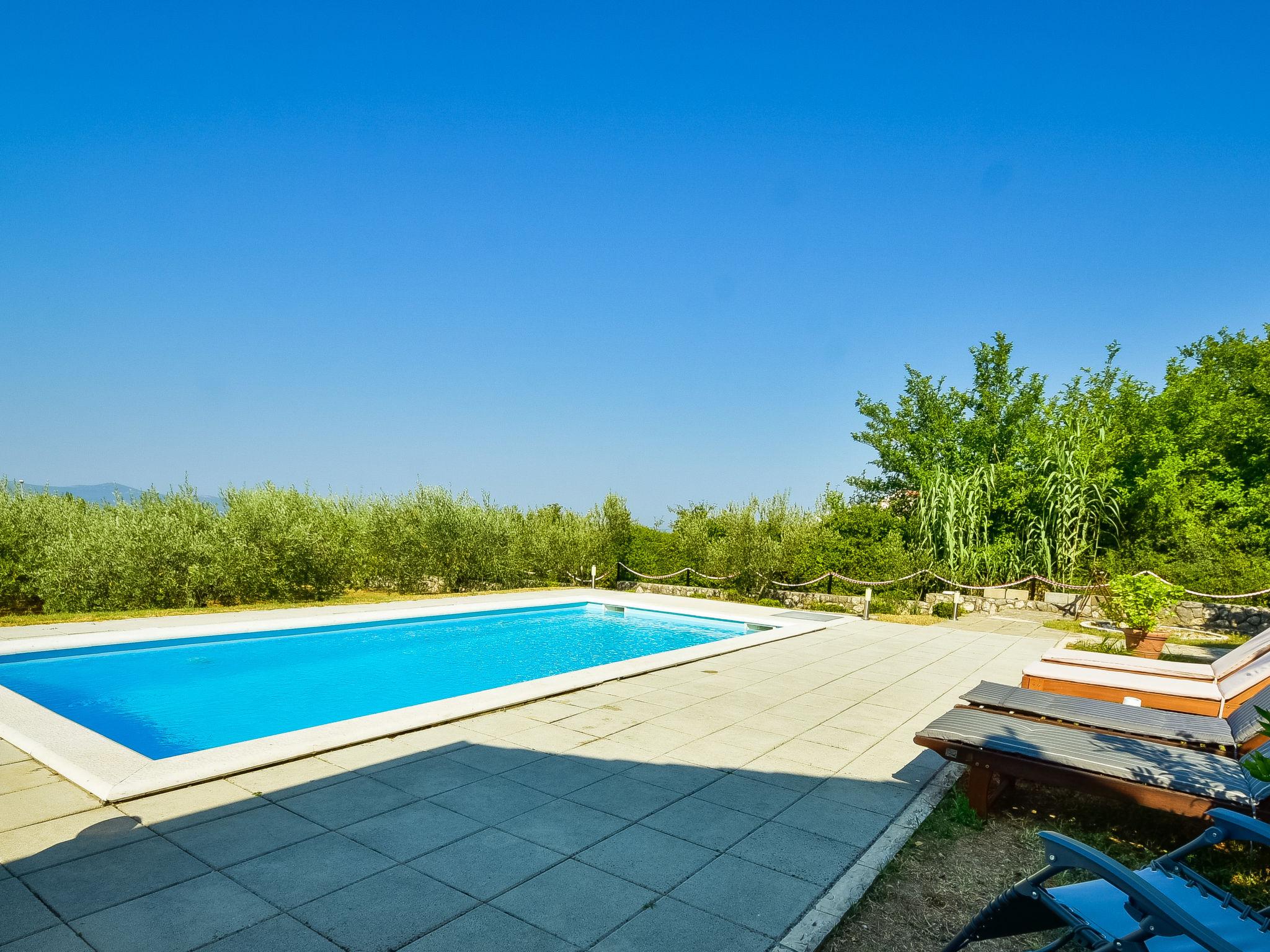 Foto 29 - Casa de 2 quartos em Zadar com piscina privada e vistas do mar