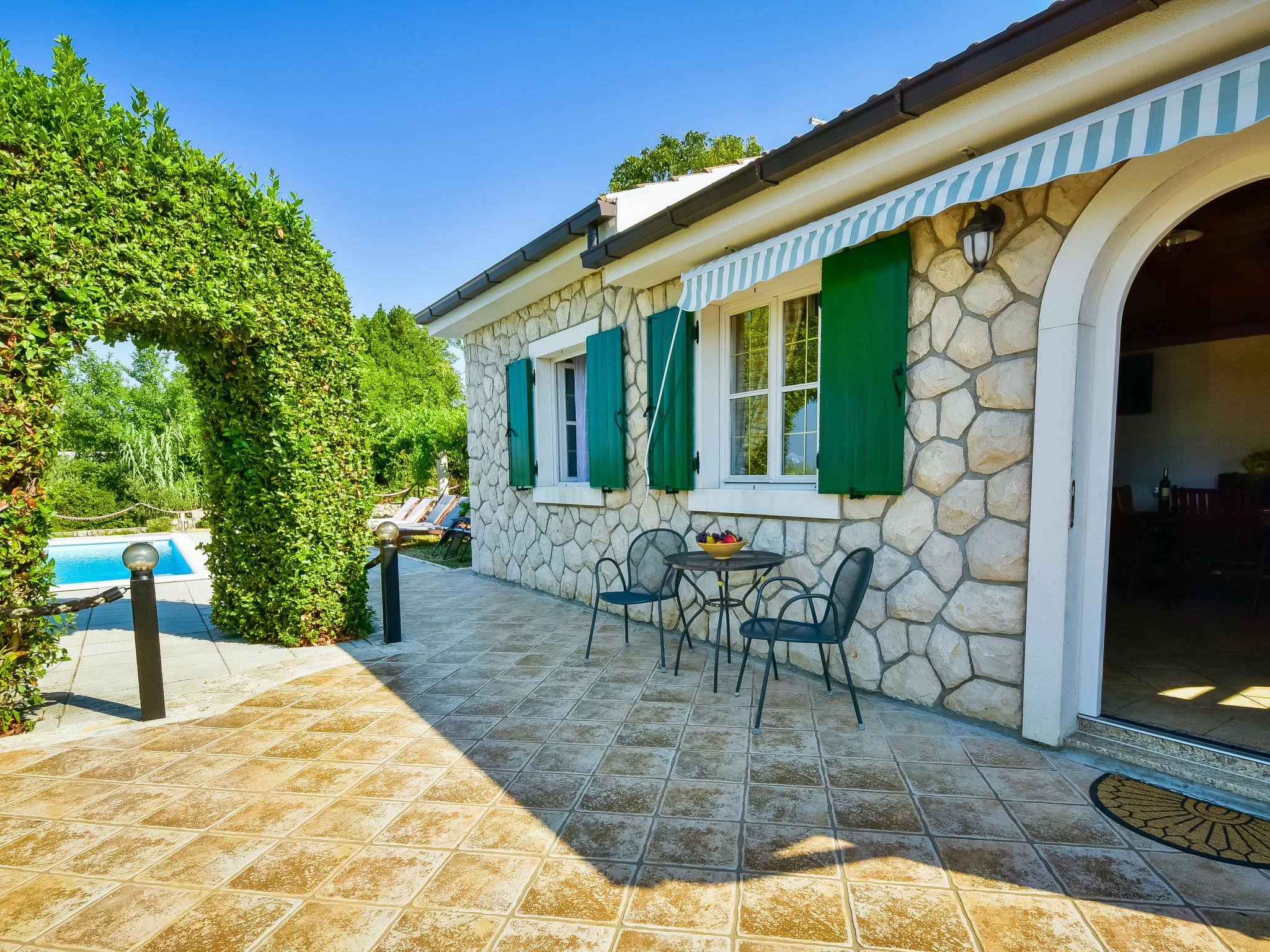 Photo 28 - Maison de 2 chambres à Zadar avec piscine privée et vues à la mer