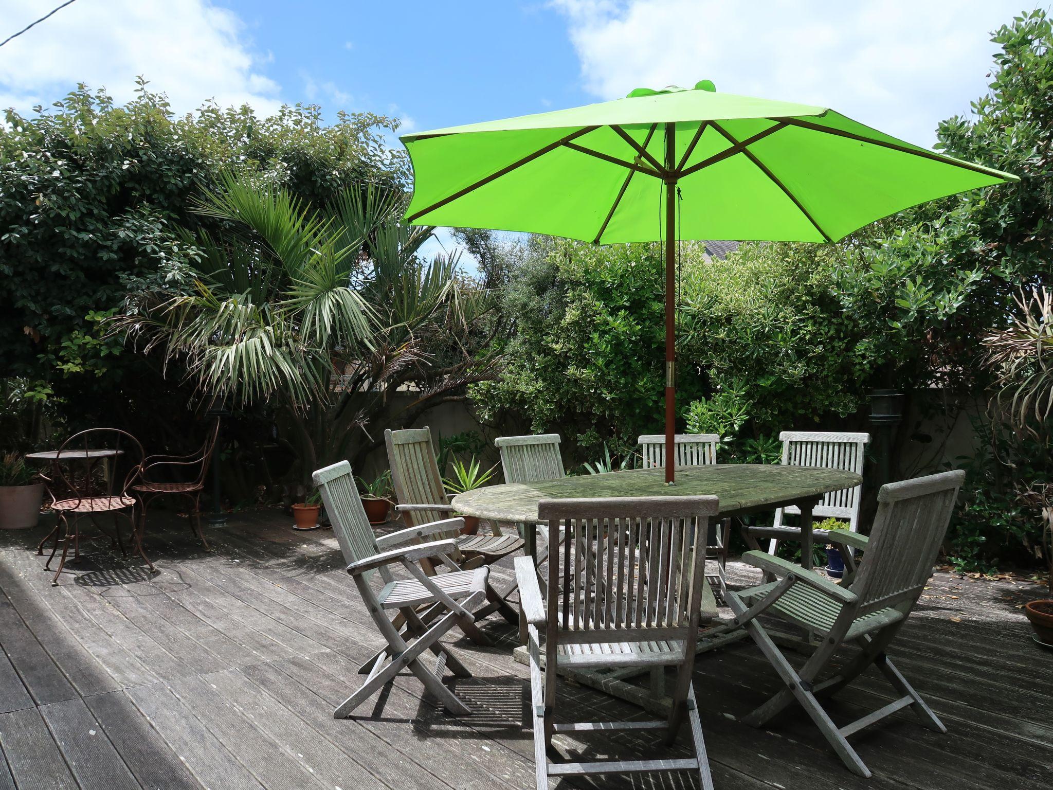 Photo 1 - Maison de 4 chambres à Loctudy avec jardin et terrasse