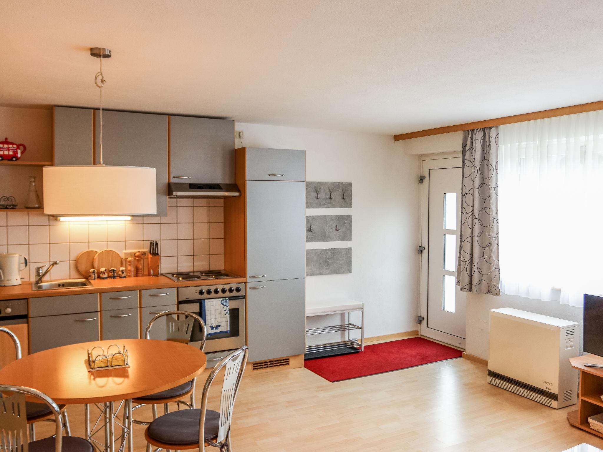 Foto 2 - Appartamento con 1 camera da letto a Ramsau am Dachstein con terrazza e vista sulle montagne