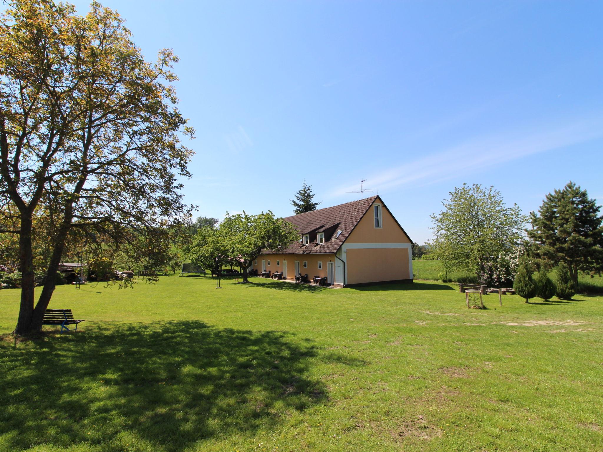 Foto 18 - Apartamento de 2 quartos em Rabyně com jardim e vista para a montanha