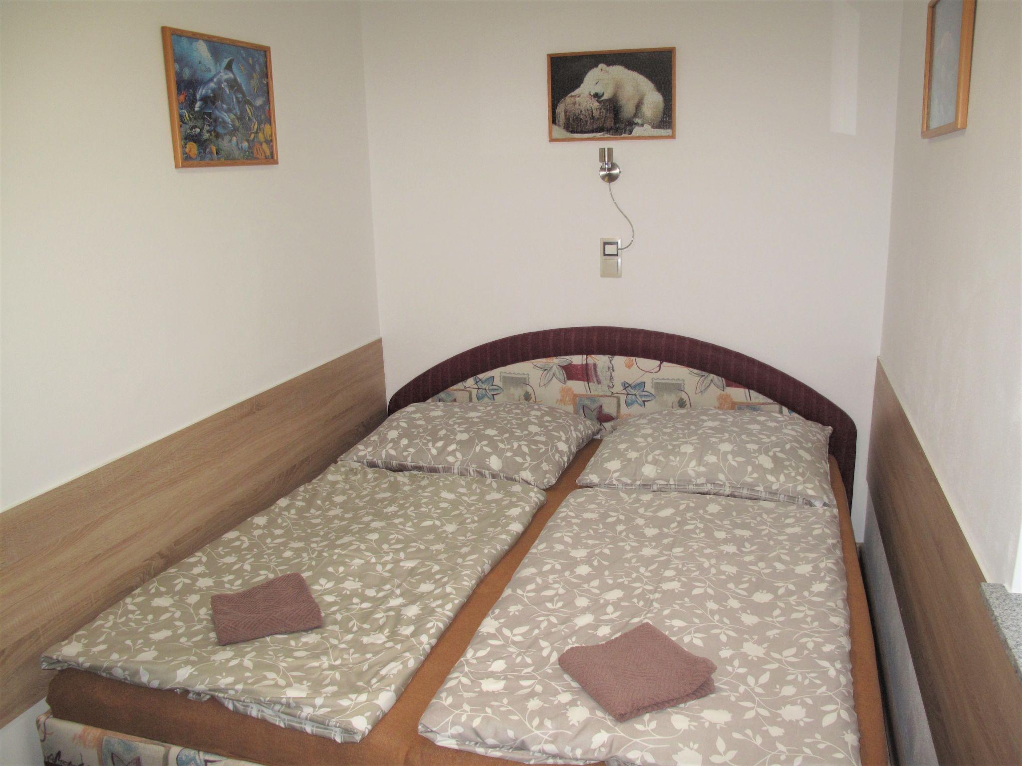 Photo 18 - 5 bedroom House in Nebahovy with private pool and garden