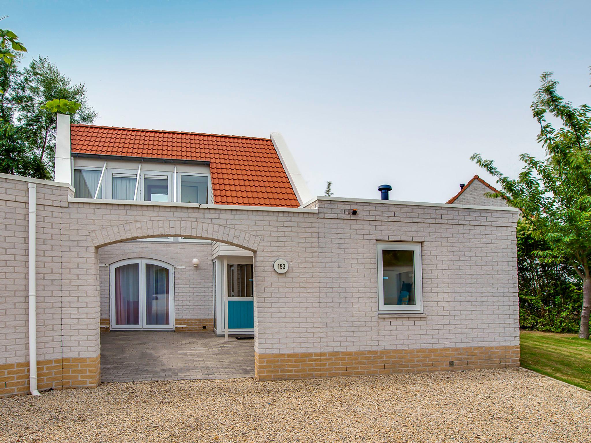 Photo 7 - Maison de 5 chambres à Hellevoetsluis avec piscine et vues à la mer