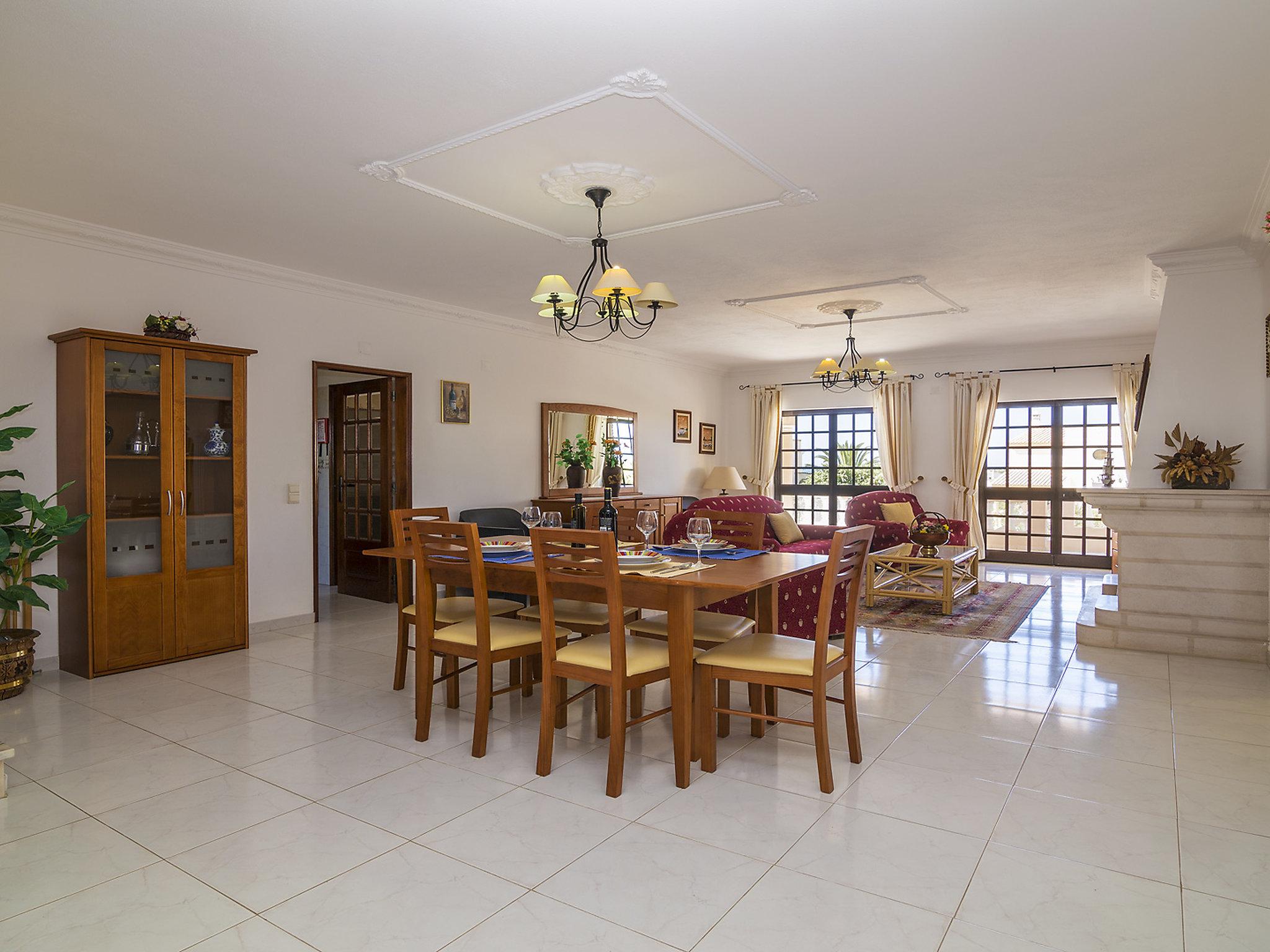 Photo 11 - 4 bedroom House in Silves with private pool and sea view