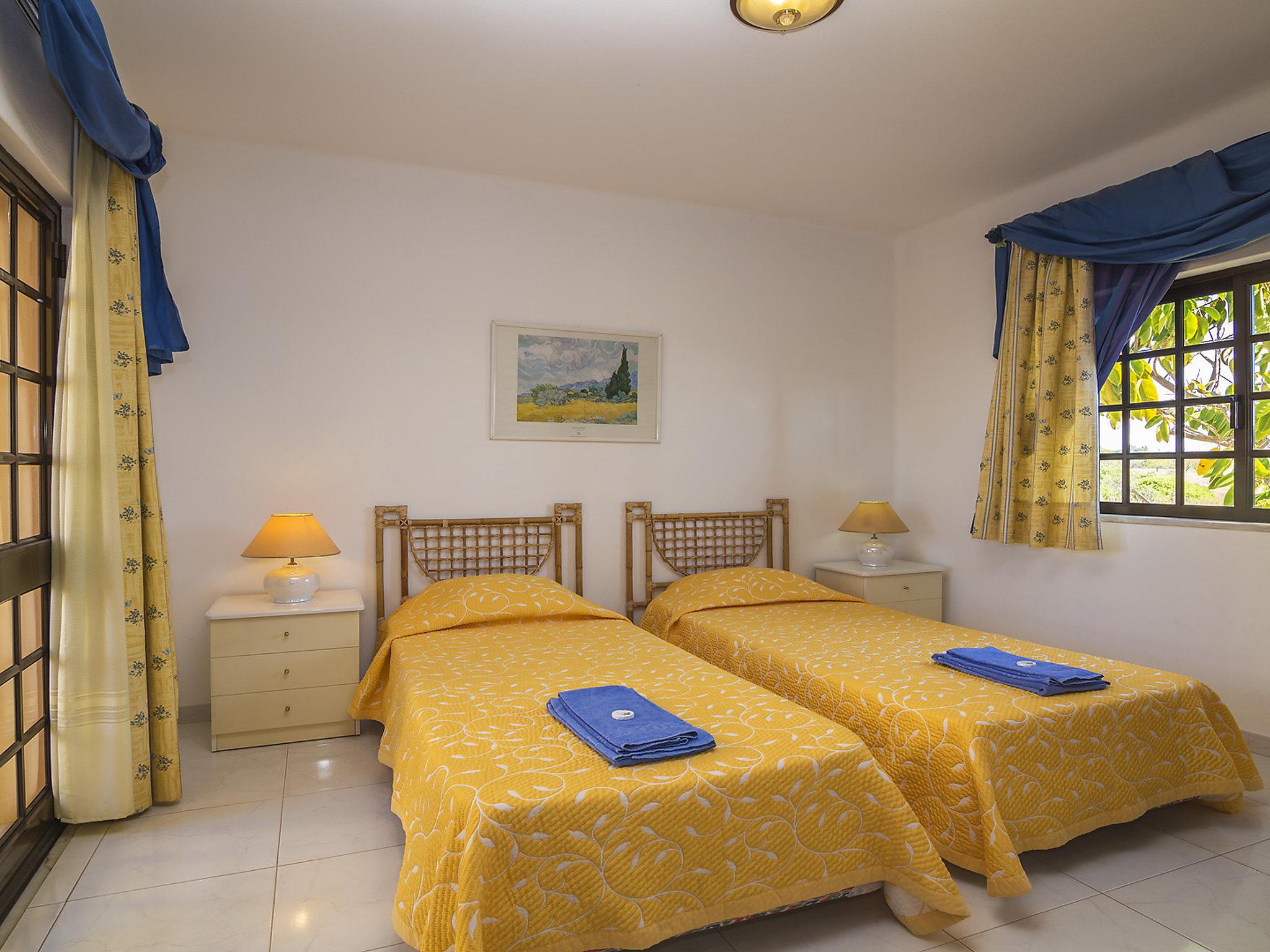 Foto 16 - Casa de 4 habitaciones en Silves con piscina privada y vistas al mar