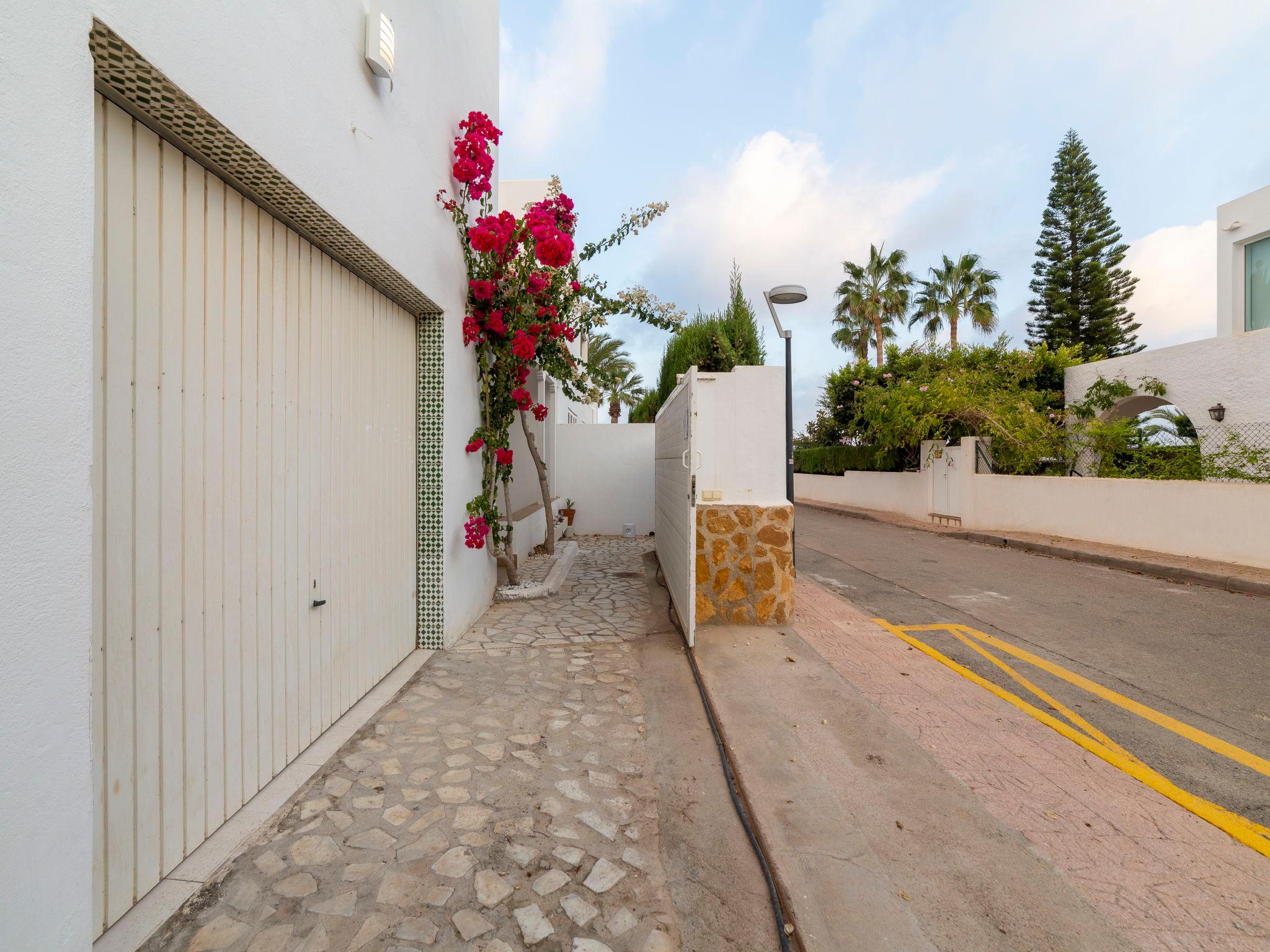 Photo 36 - Maison de 3 chambres à Vera avec jardin et vues à la mer