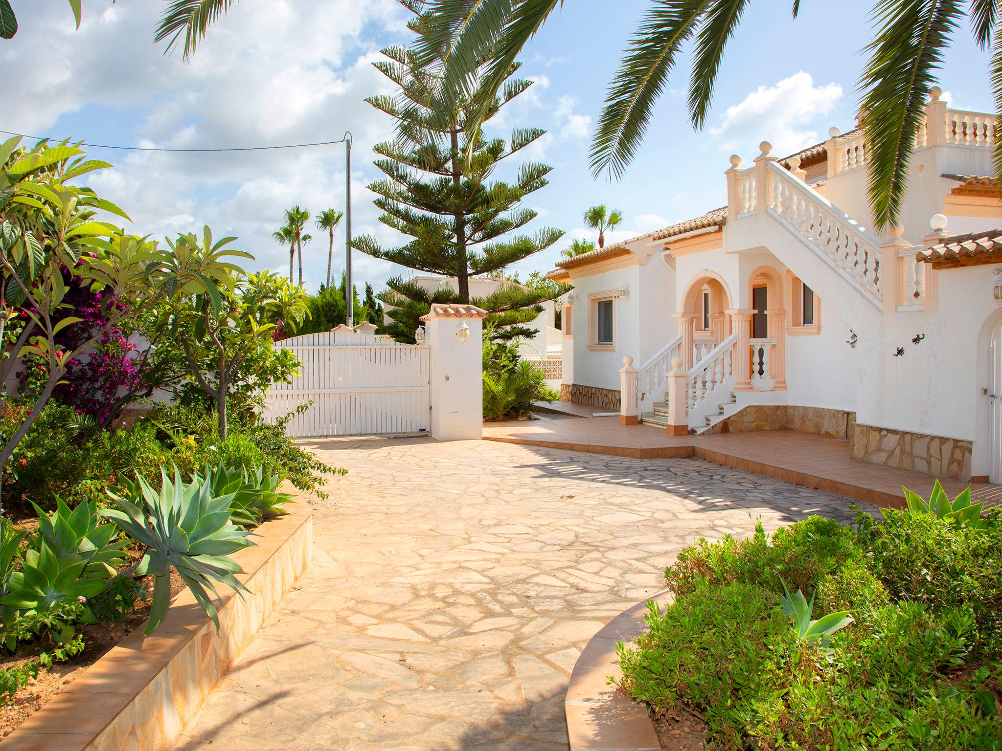 Foto 42 - Casa de 5 habitaciones en Calpe con piscina privada y vistas al mar