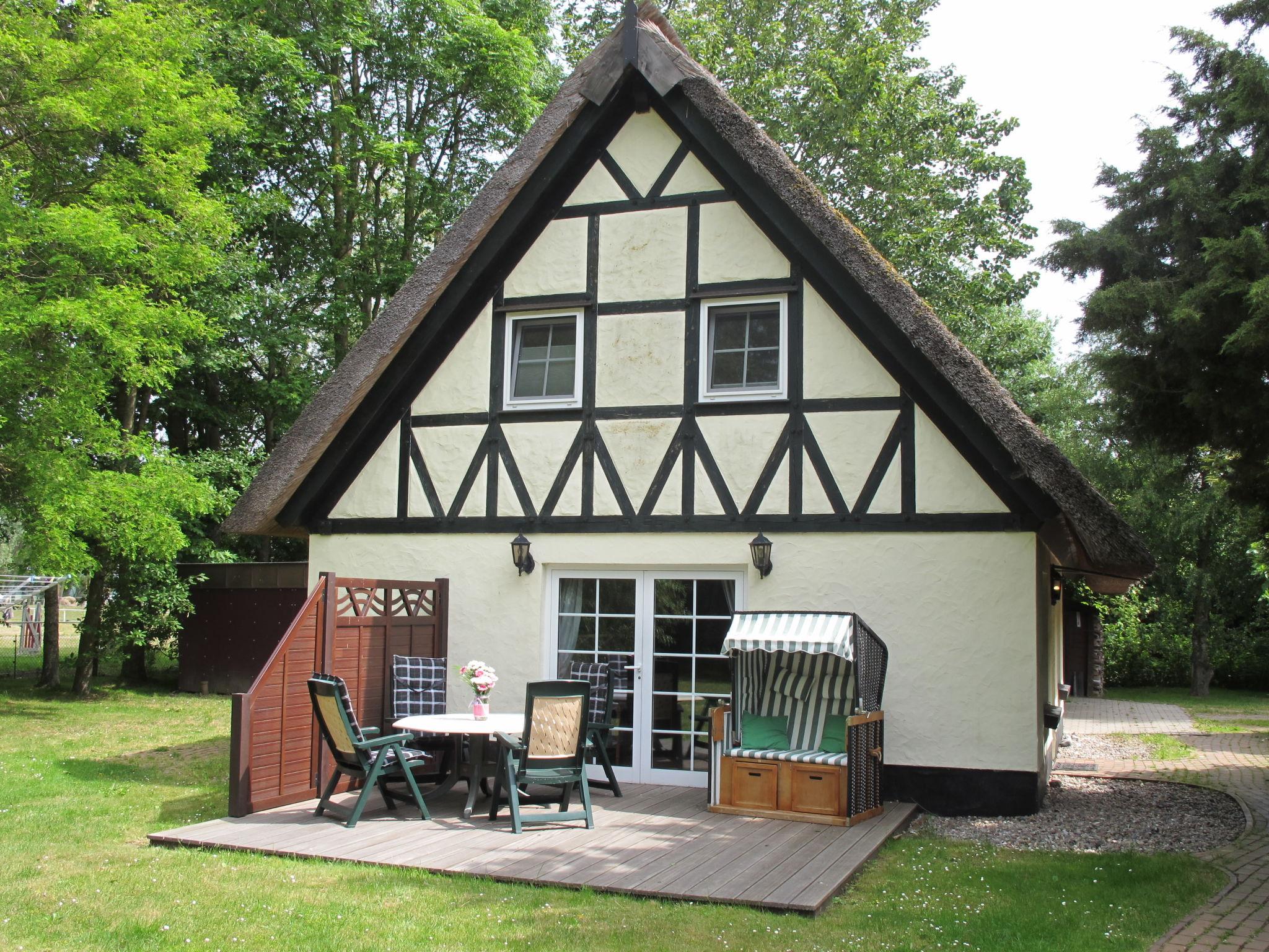 Photo 1 - Maison de 2 chambres à Altenkirchen avec jardin et terrasse