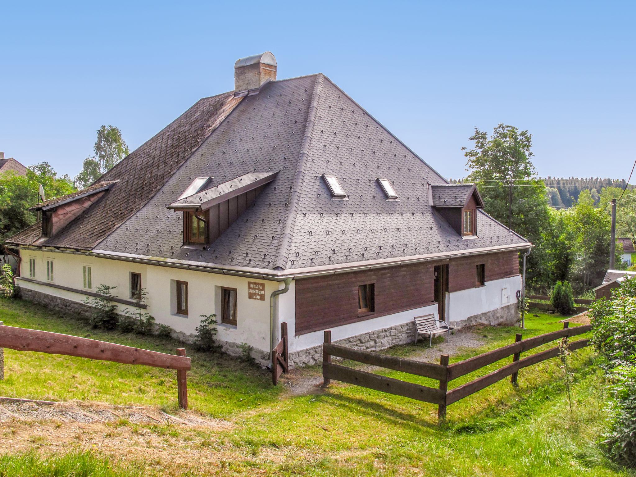 Foto 5 - Casa de 2 quartos em Lenora com jardim