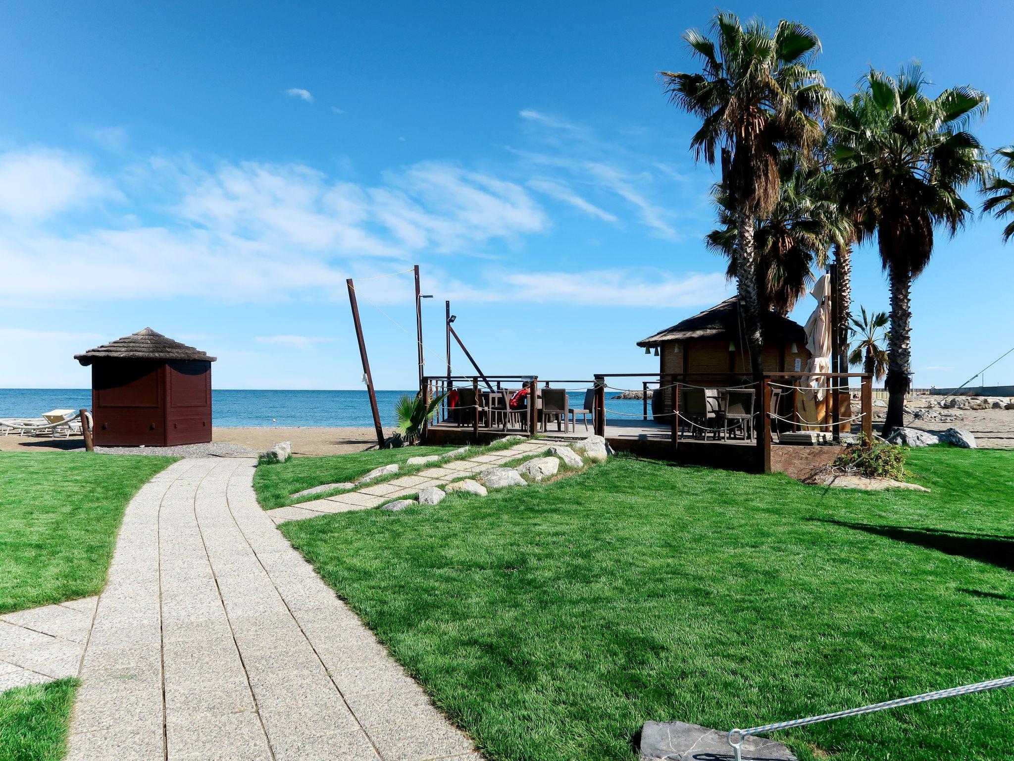 Foto 20 - Appartamento con 1 camera da letto a Santo Stefano al Mare con giardino e terrazza