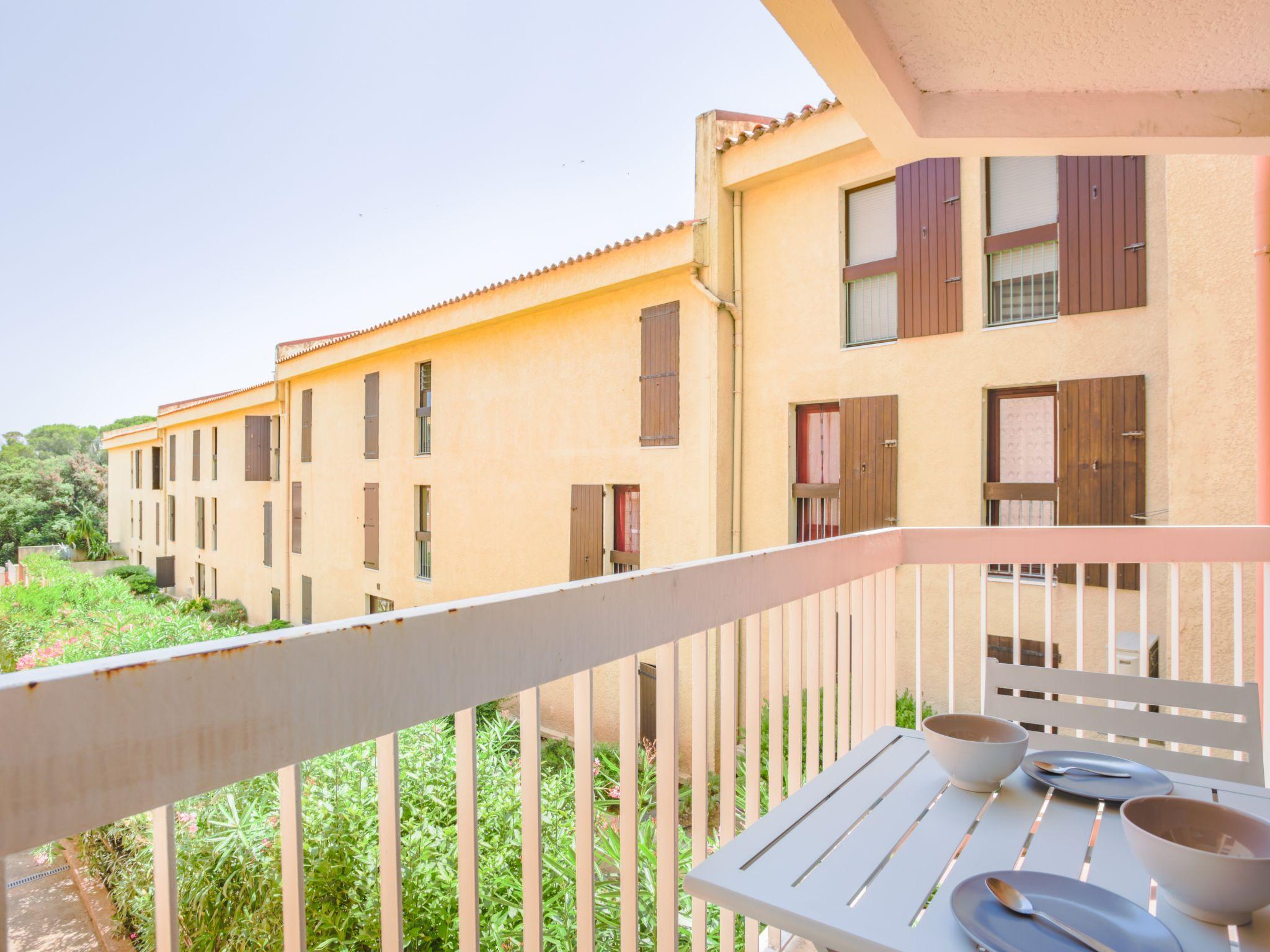 Foto 17 - Appartamento a Fréjus con terrazza e vista mare
