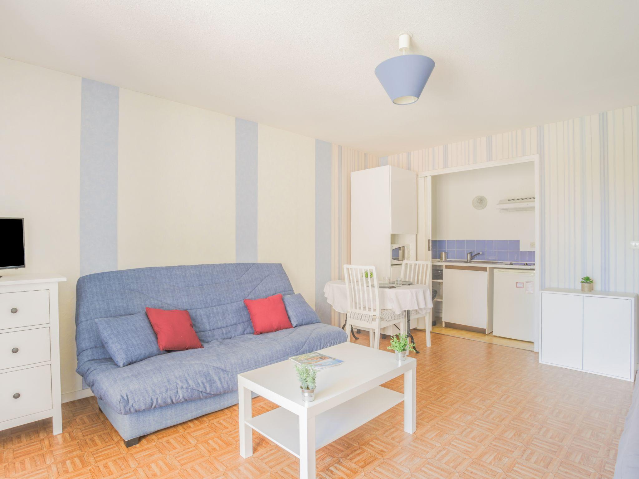 Photo 10 - Apartment in Fréjus with garden and terrace