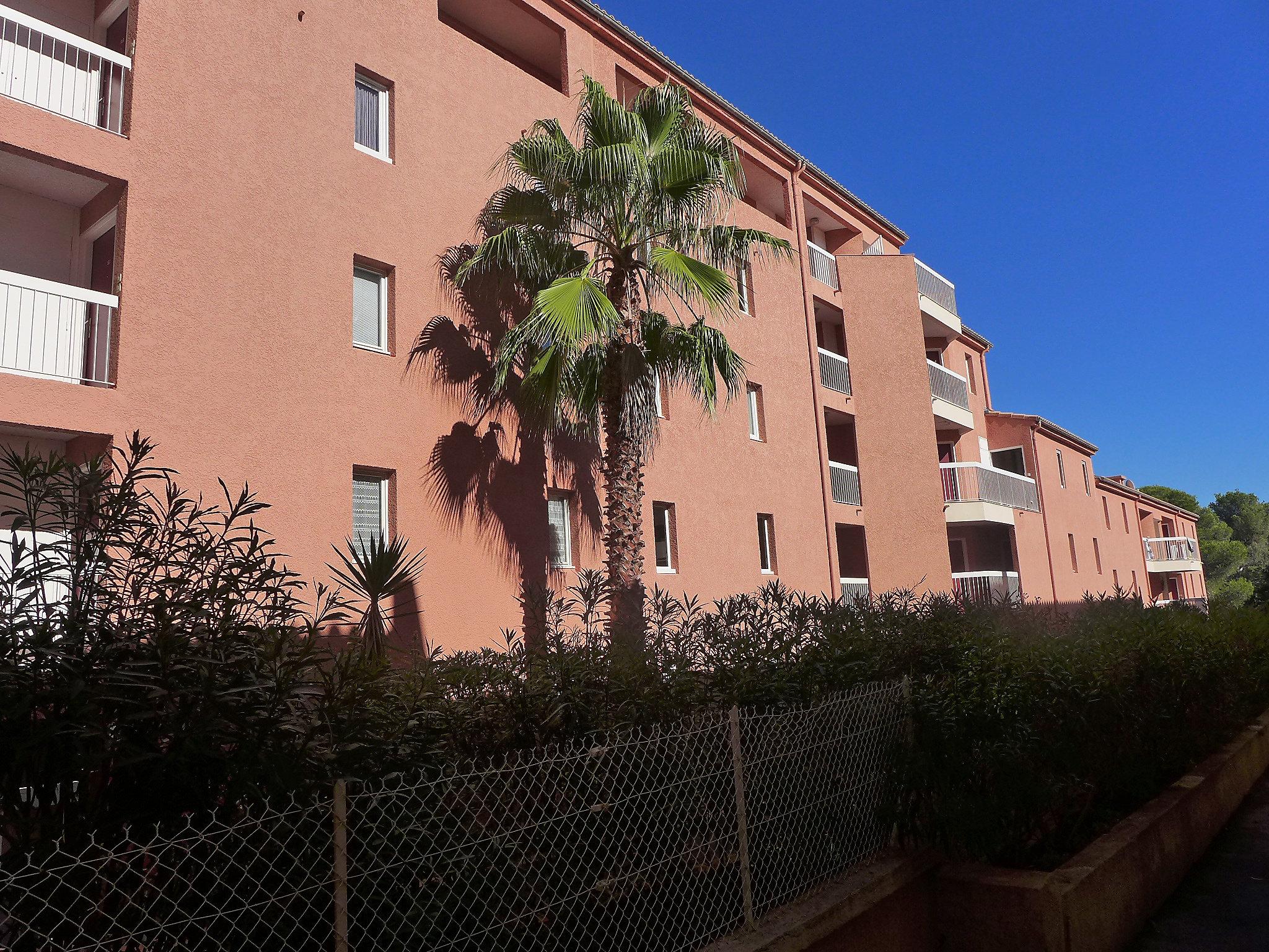 Foto 5 - Apartment in Fréjus mit terrasse und blick aufs meer