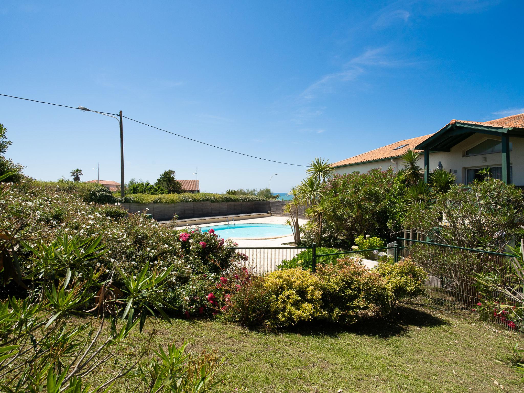 Foto 8 - Apartamento de 2 habitaciones en Biarritz con piscina y jardín